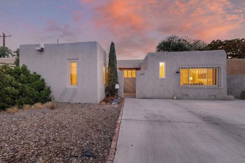 Homes For Sale - 1205 Girard Boulevard<br/> Bernalillo County, Albuquerque, NM 87106