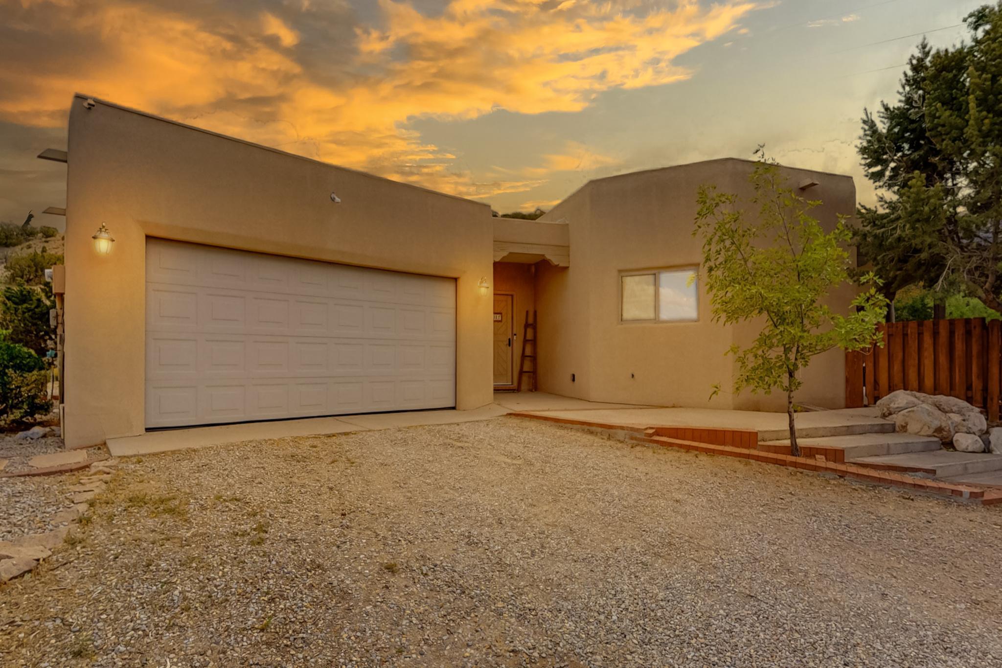 View Placitas, NM 87043 house