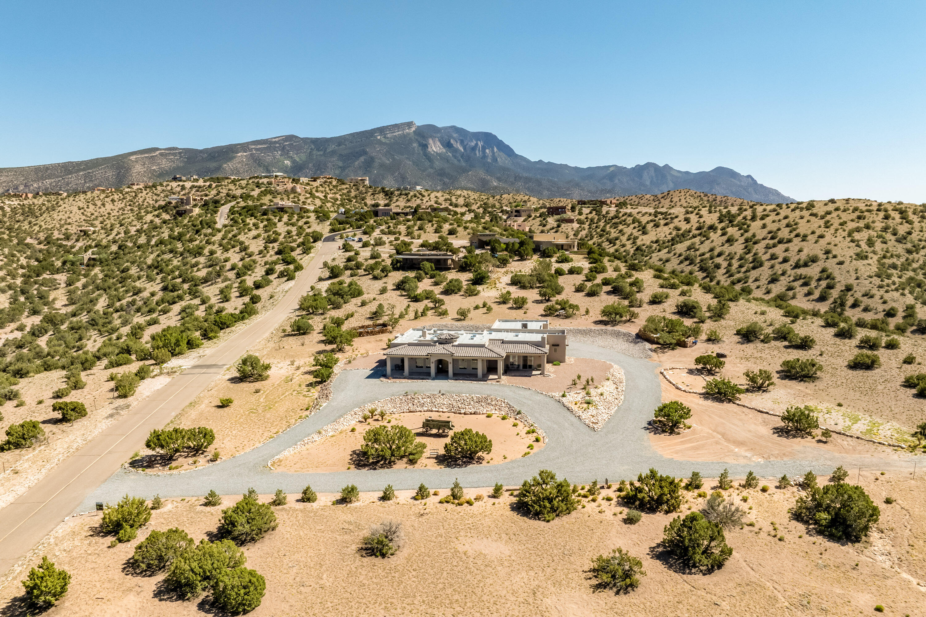 84 Camino Redondo, Placitas, New Mexico image 9