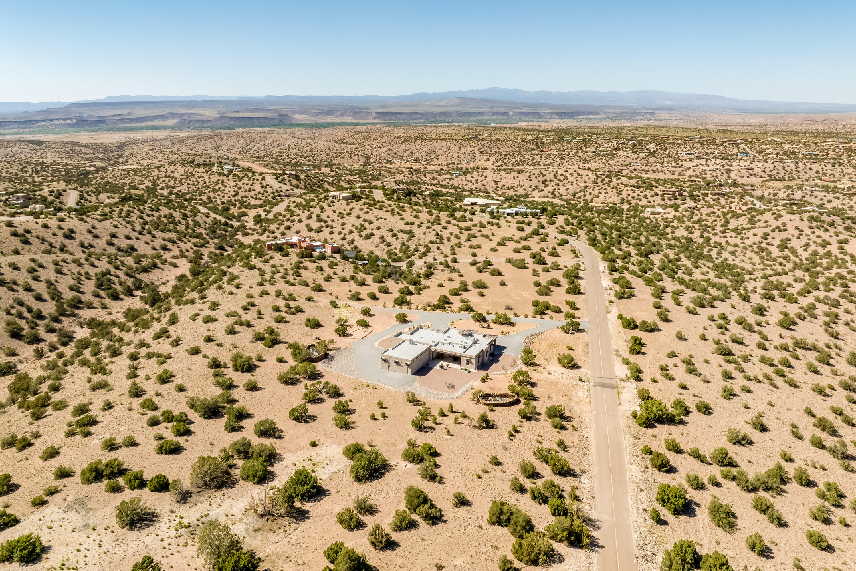 84 Camino Redondo, Placitas, New Mexico image 50