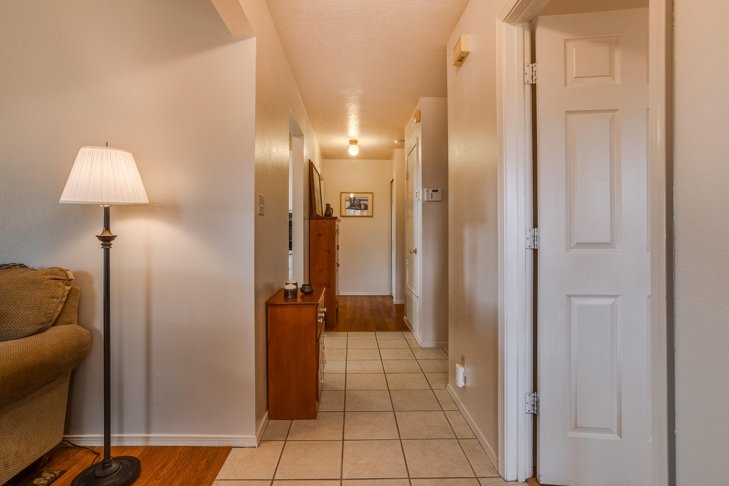 1601 Skyview Circle, Rio Rancho, New Mexico image 3