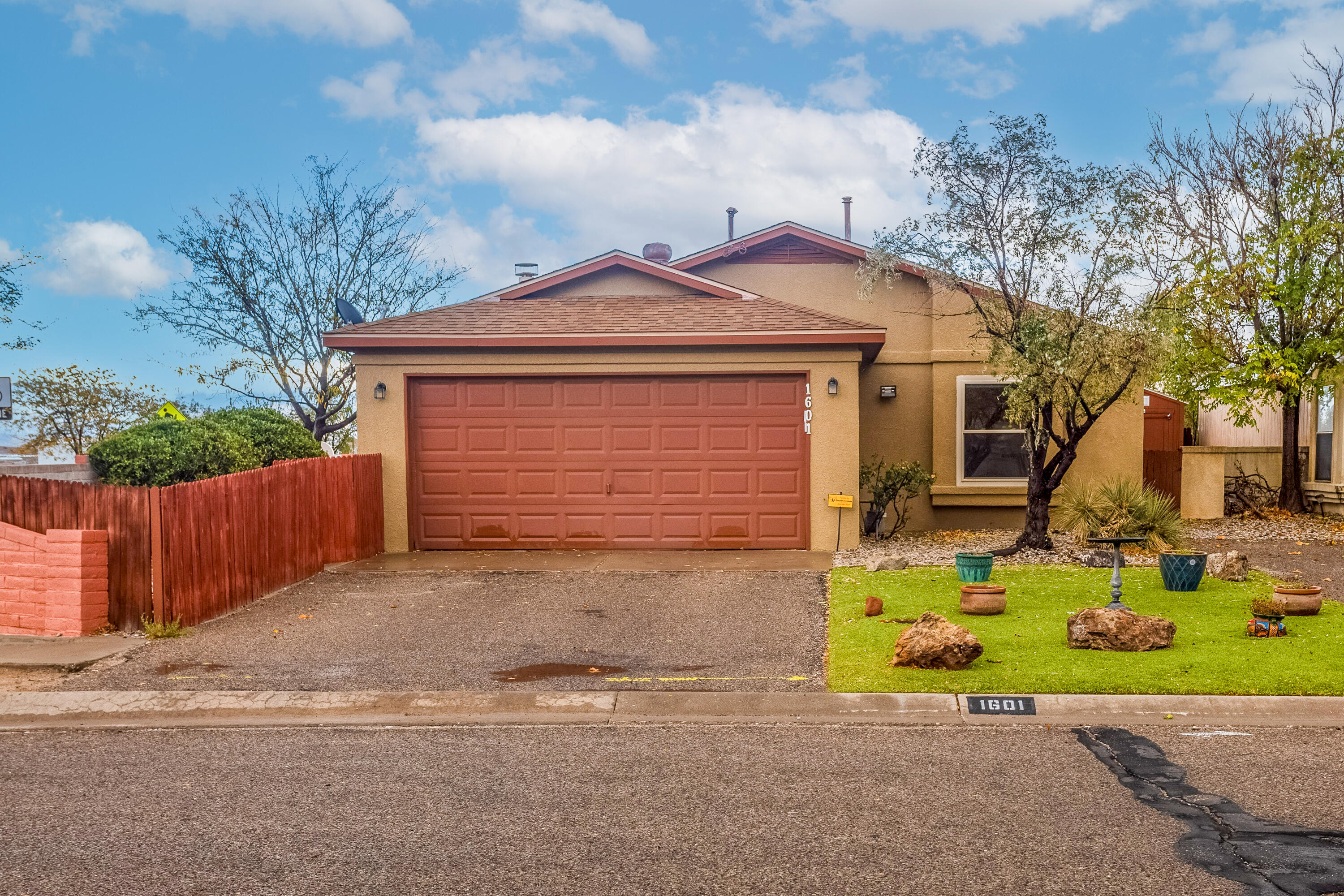 1601 Skyview Circle, Rio Rancho, New Mexico image 1