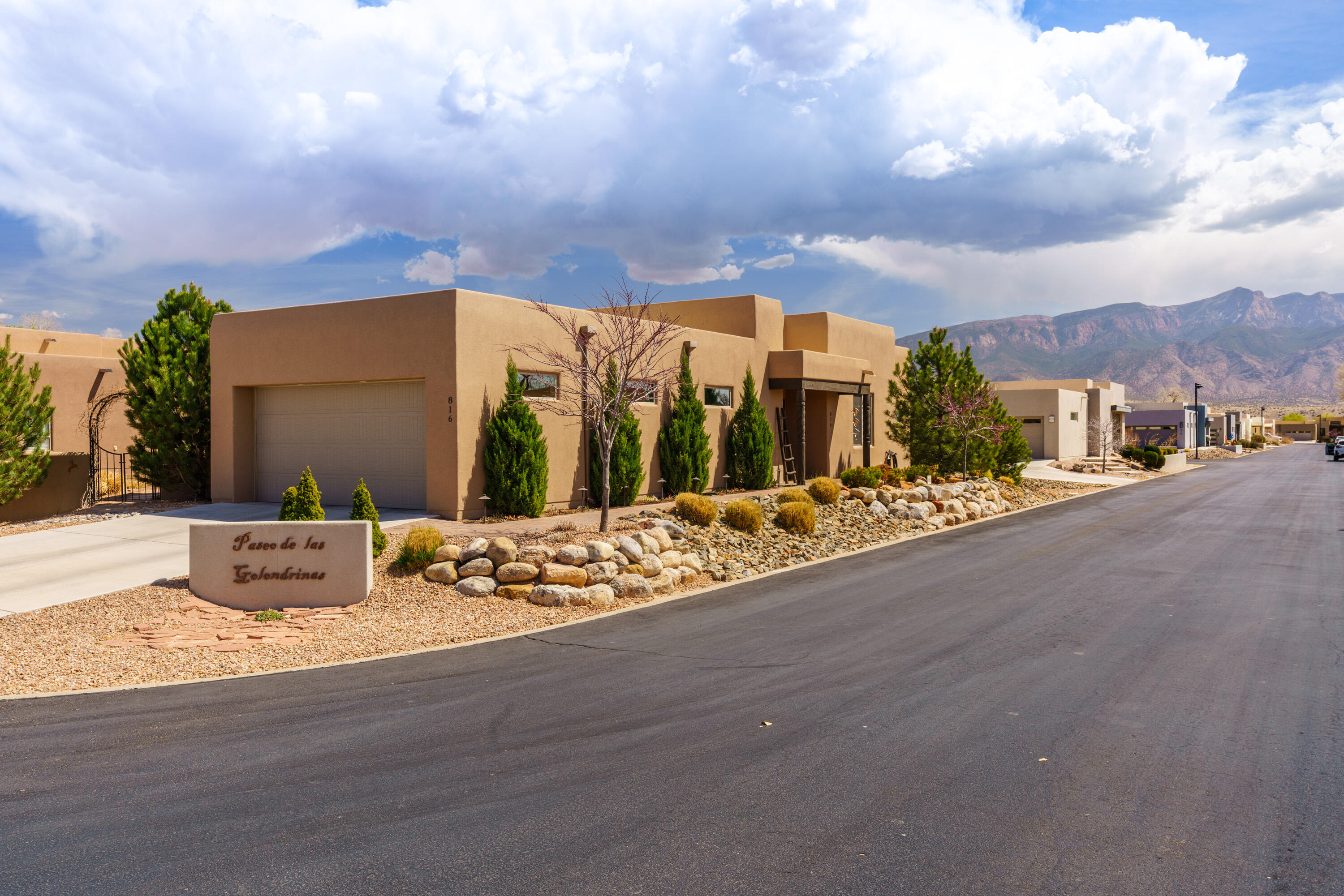 816 Avenida Los Suenos, Bernalillo, New Mexico image 2