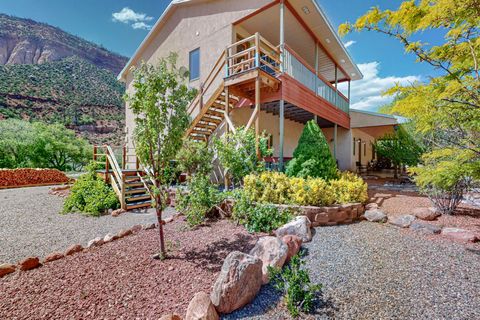 Photo of 16441 Highway 4, Jemez Springs, NM 87025 (MLS # 1103823)