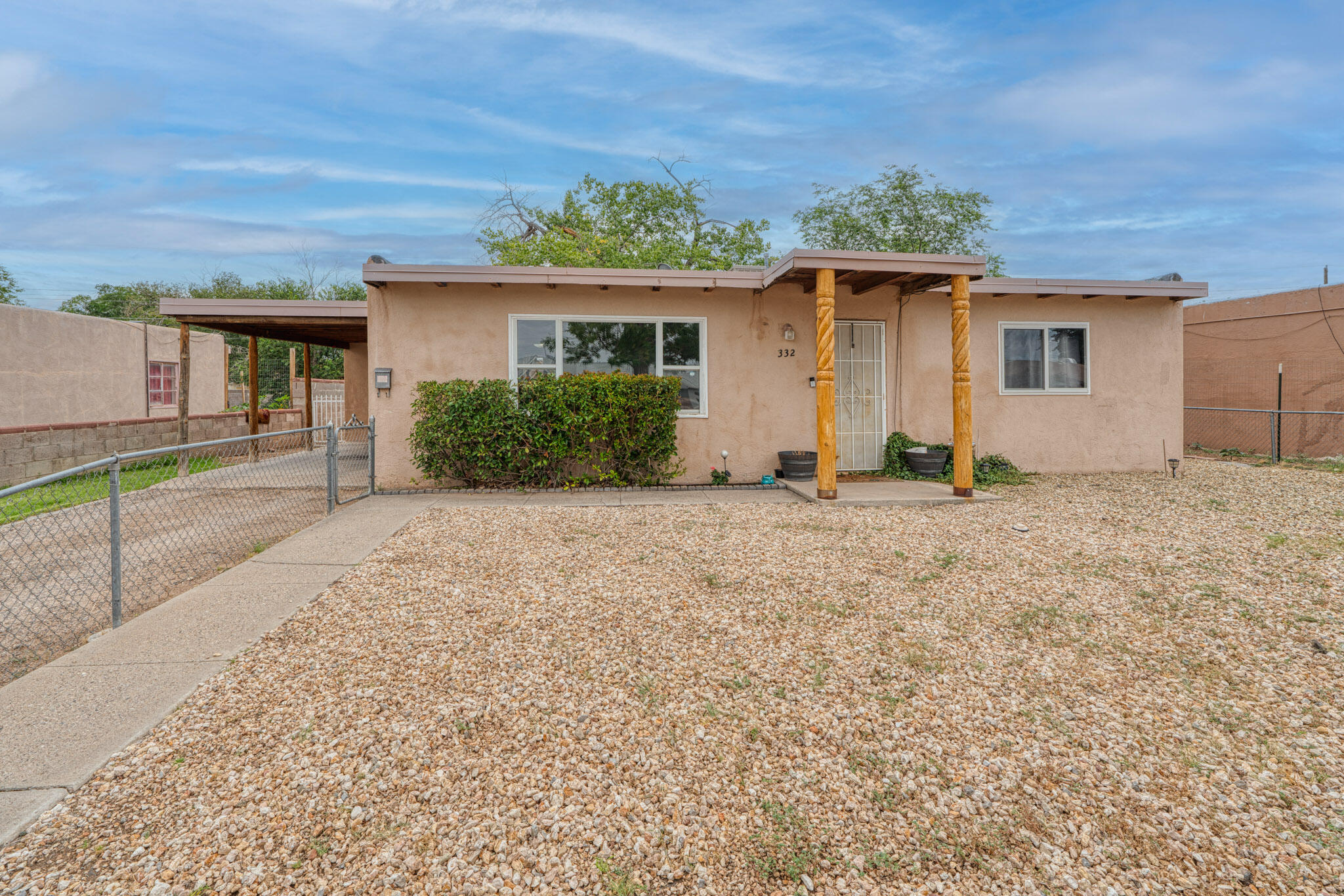 332 General Hodges Street, Albuquerque, New Mexico image 1