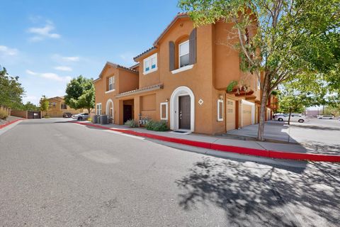 Photo of 601 Menaul Boulevard NE #3104, Albuquerque, NM 87107 (MLS # 1106590)