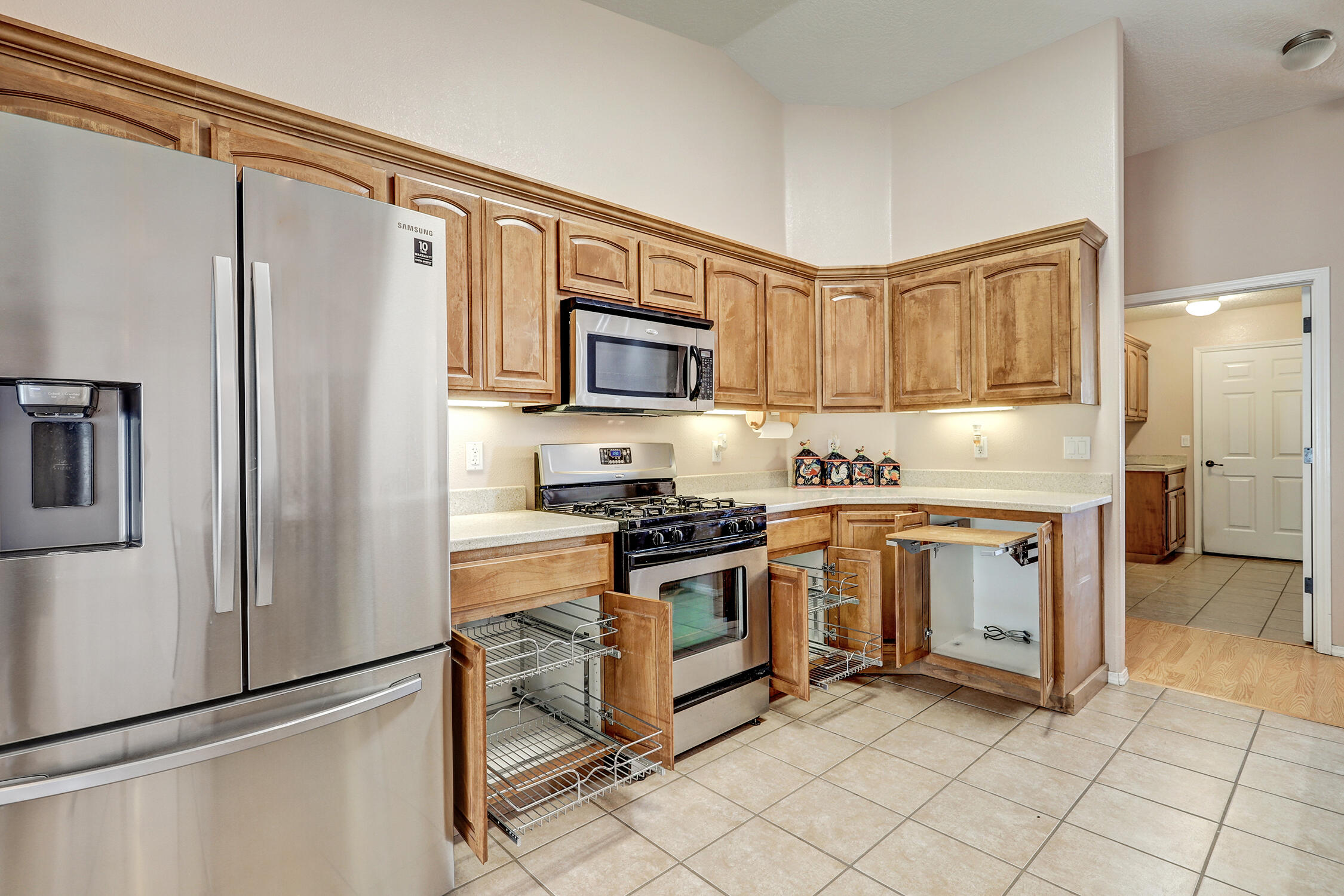 Los Lunas, New Mexico 87031, United States, 3 Bedrooms Bedrooms, ,2 BathroomsBathrooms,Residential,Active,229312