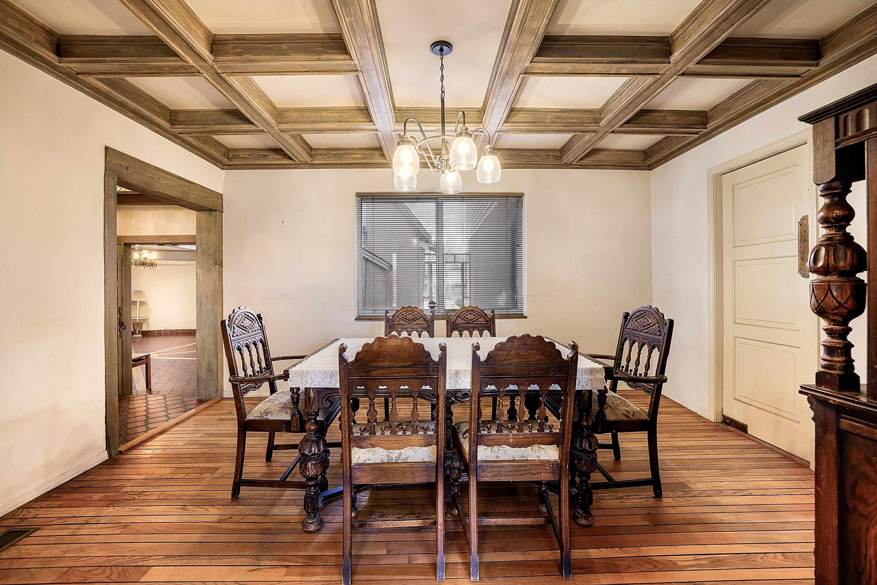 900 Westgate Lane, Los Ranchos, New Mexico image 7