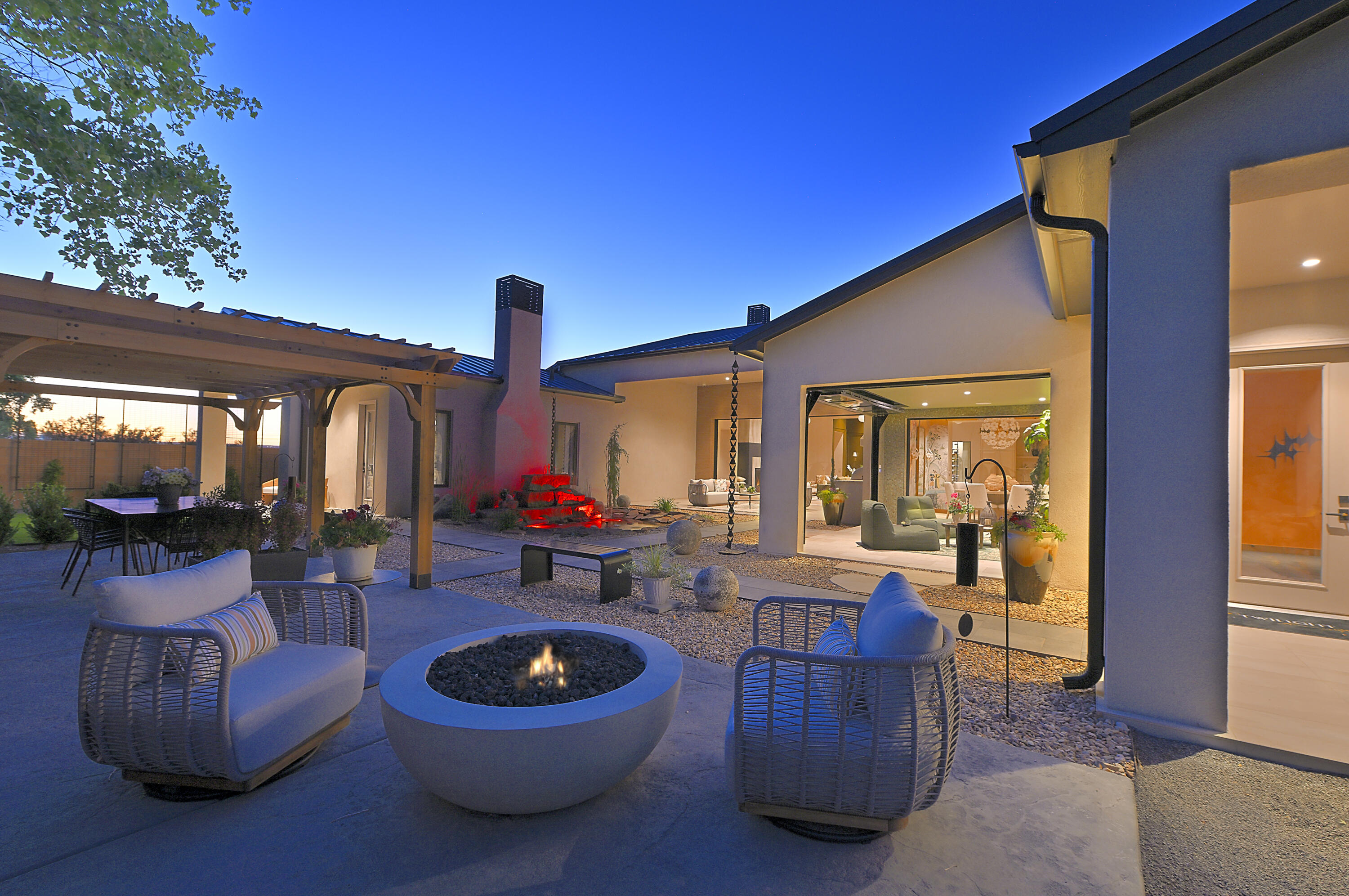 204 Lavender Place NE