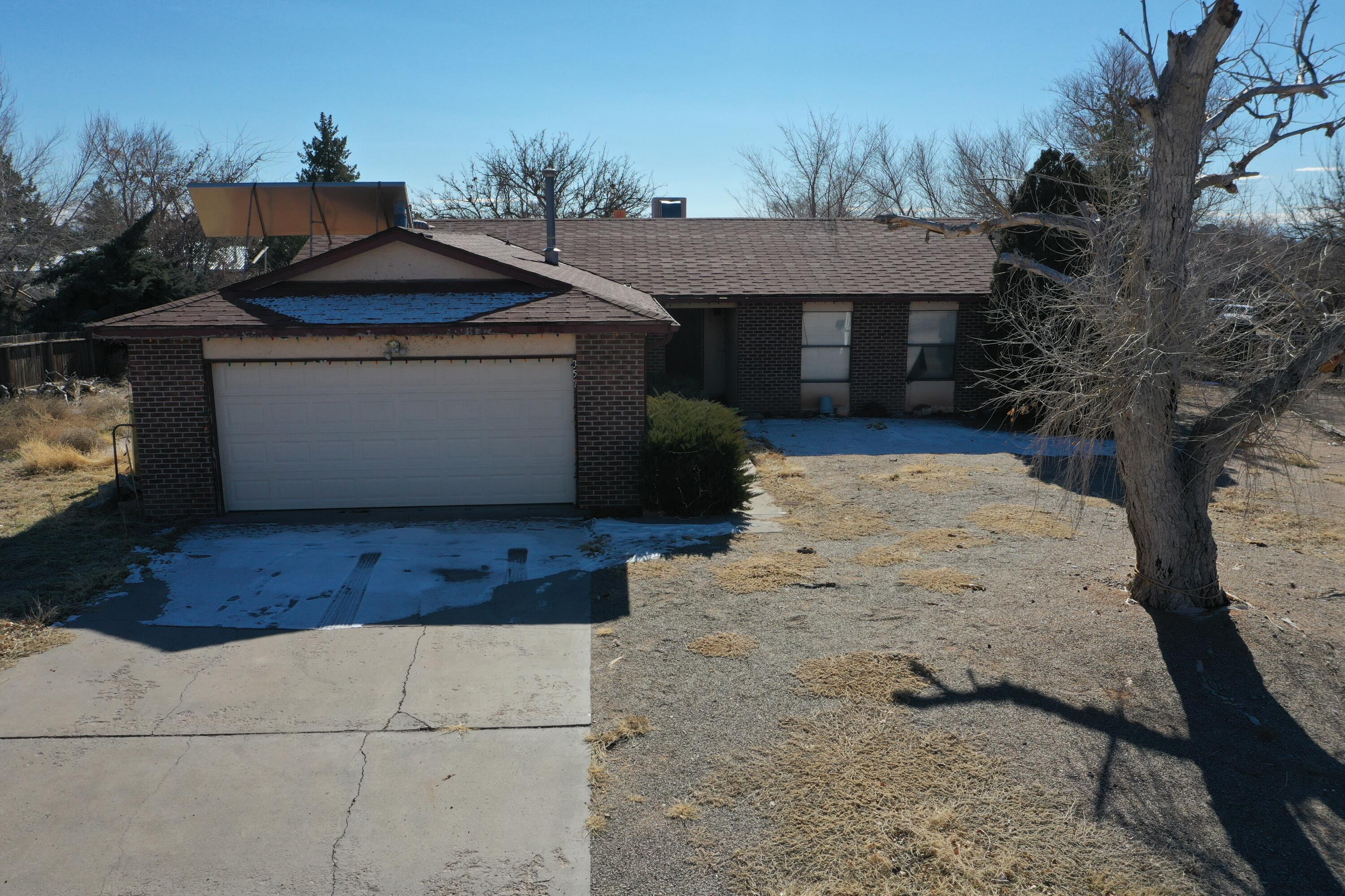 357 Meade Court, Rio Communities, New Mexico image 1