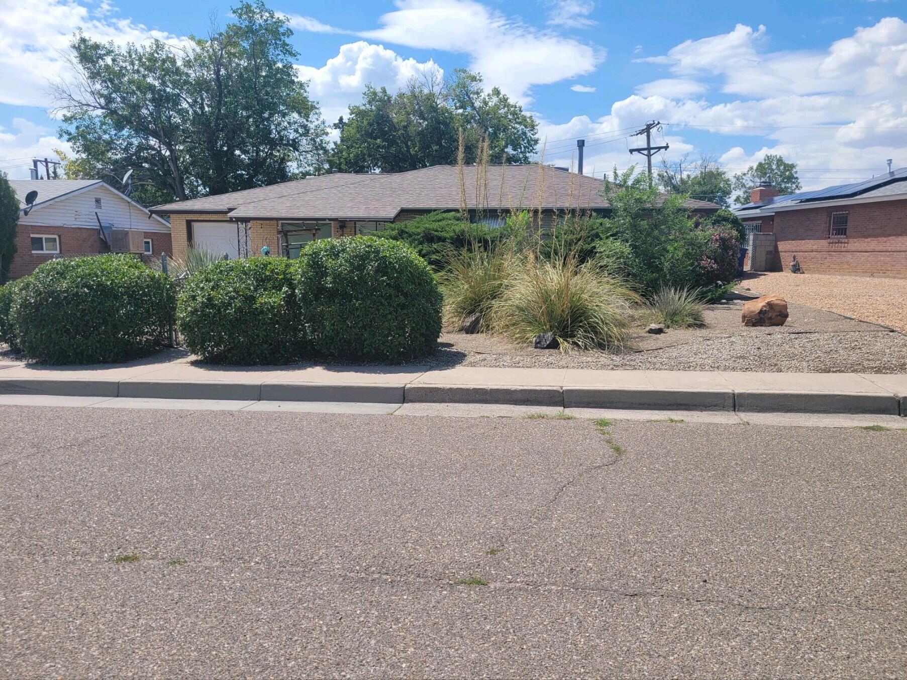 2057 Virginia Street, Albuquerque, New Mexico image 5