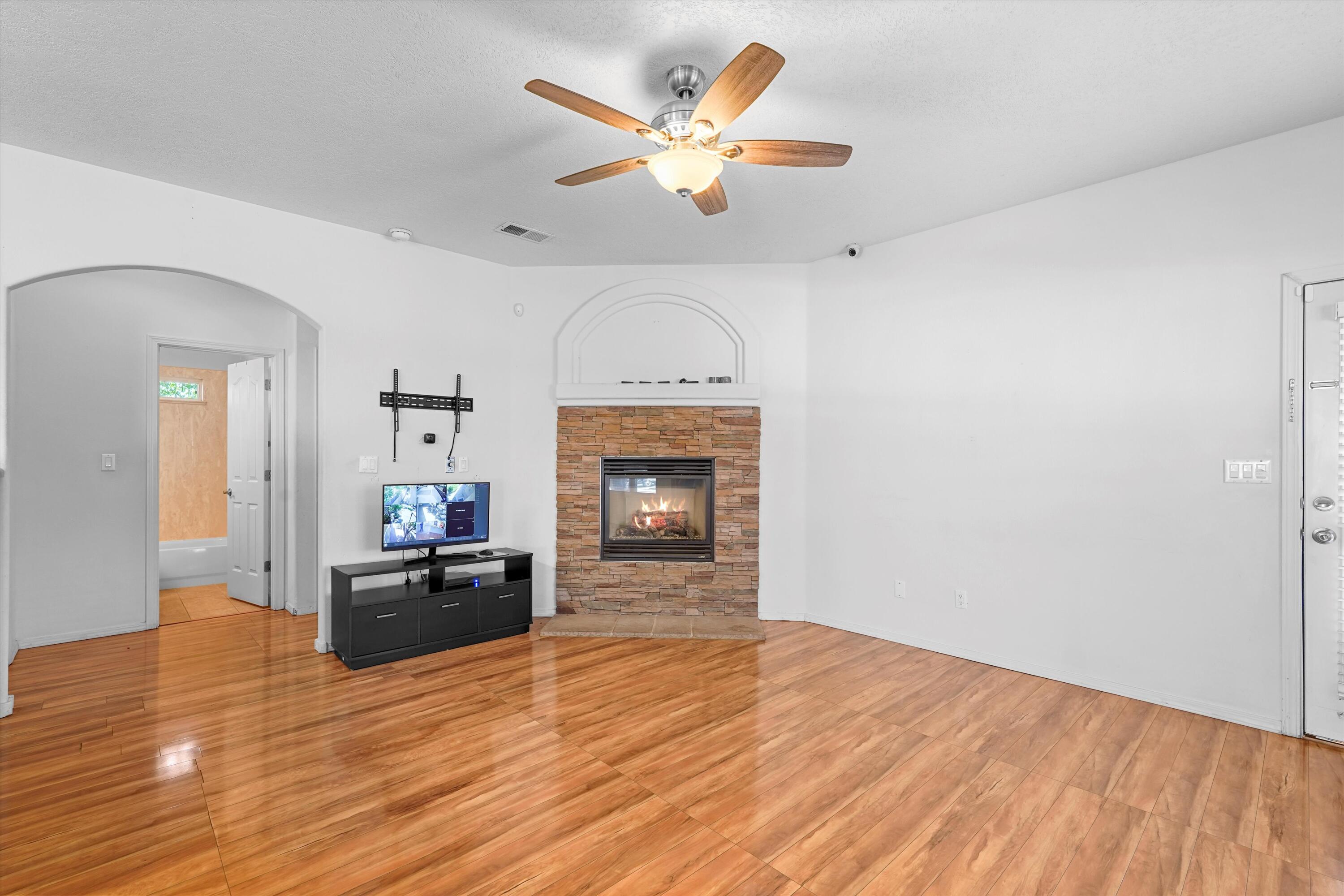 1616 Corte Del Sol, Albuquerque, New Mexico image 10