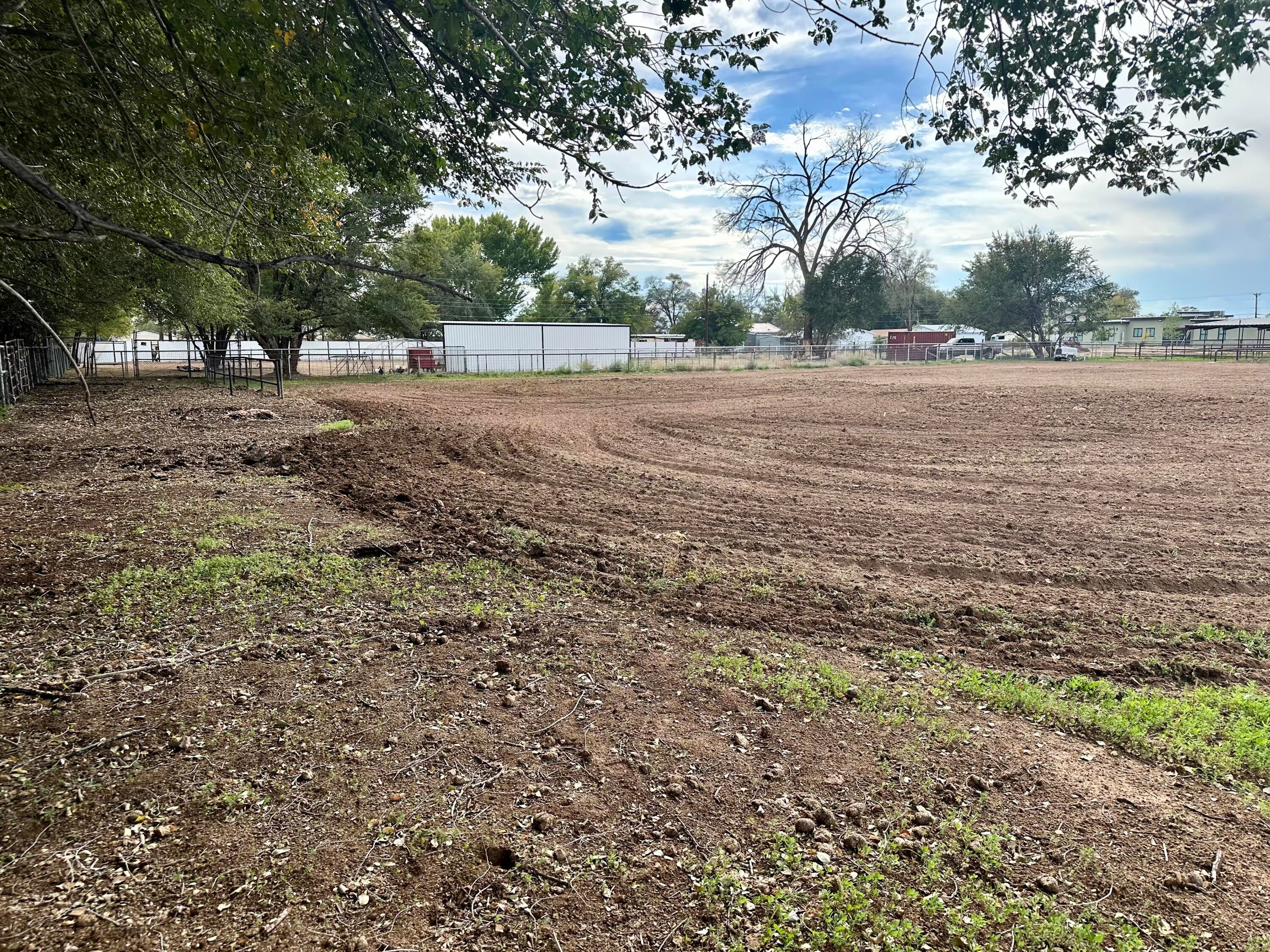 930 W Bosque Loop