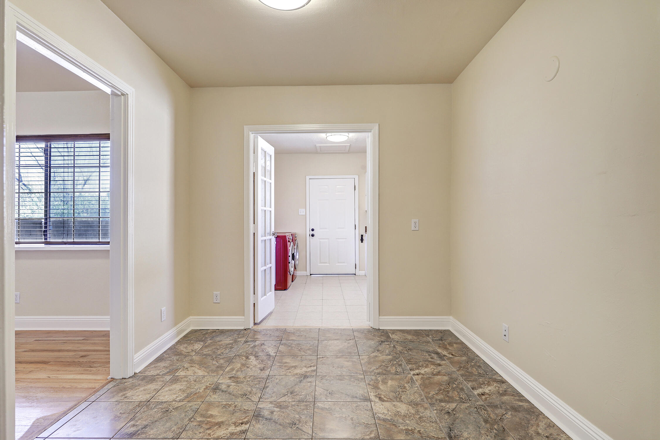 3037 Corrales Road, Corrales, New Mexico image 17