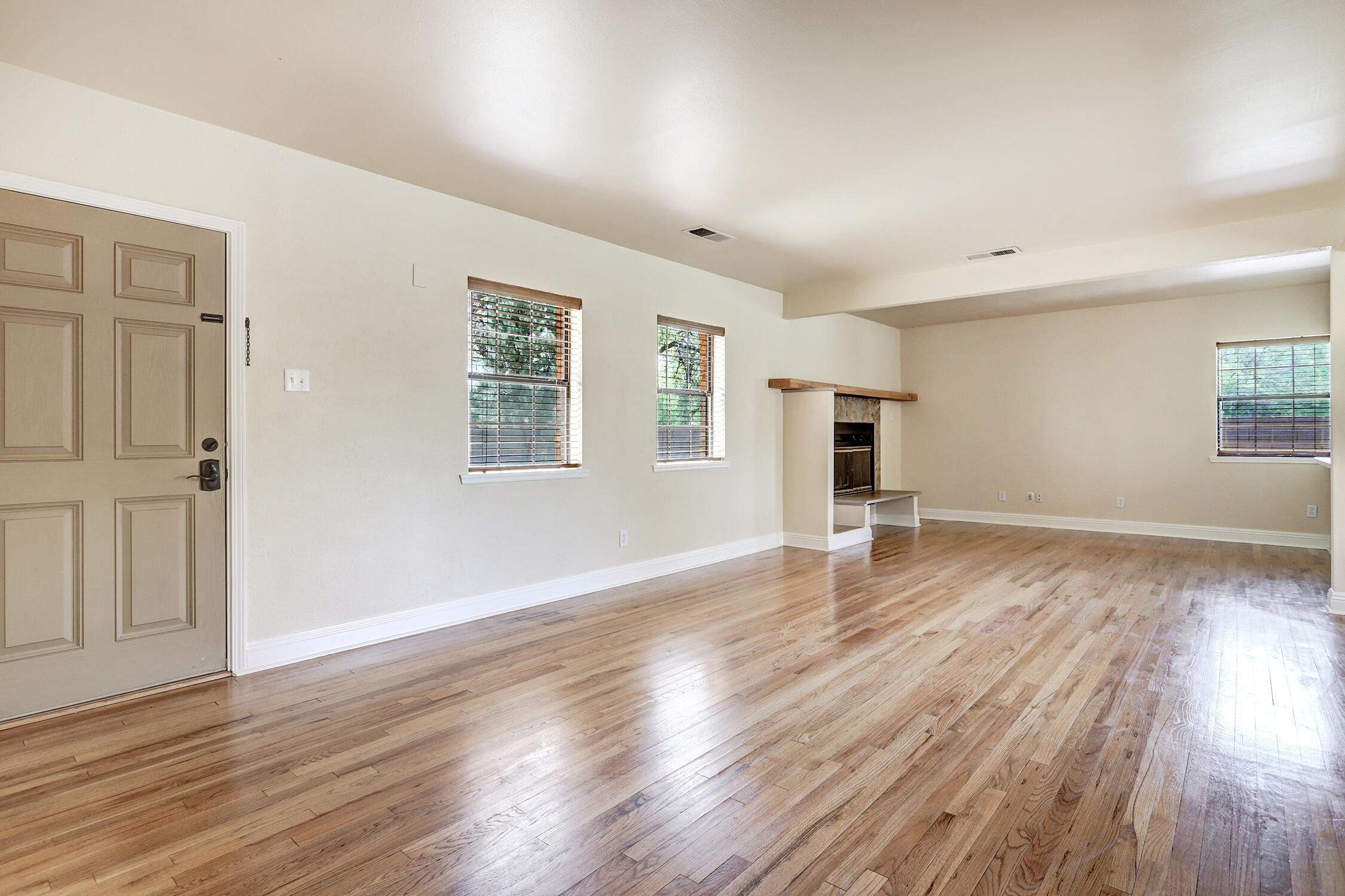 3037 Corrales Road, Corrales, New Mexico image 7