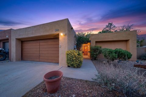 Photo of 2908 Sol De Vida NW, Albuquerque, NM 87120 (MLS # 1102254)