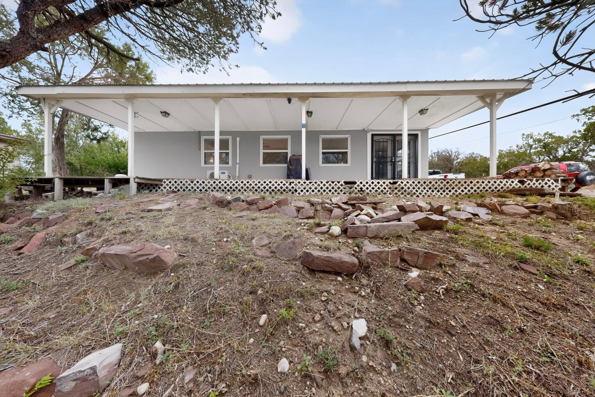 28 Camino Alto