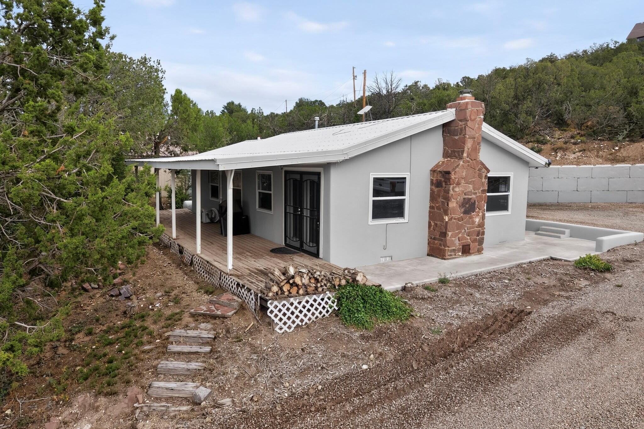28 Camino Alto