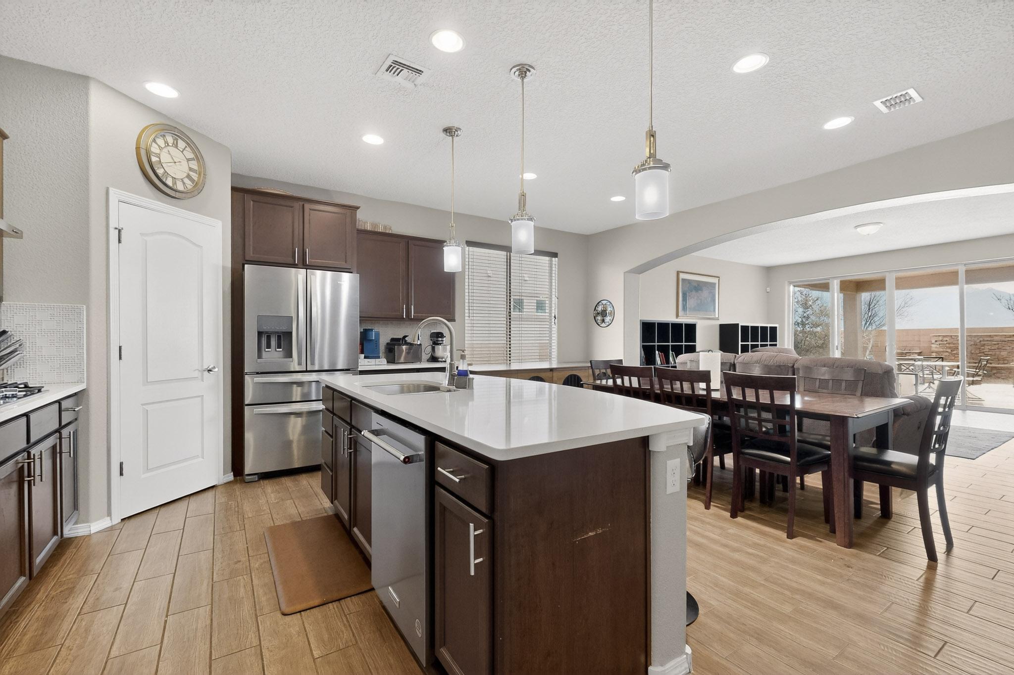 3905 Mountain Trail Loop NE