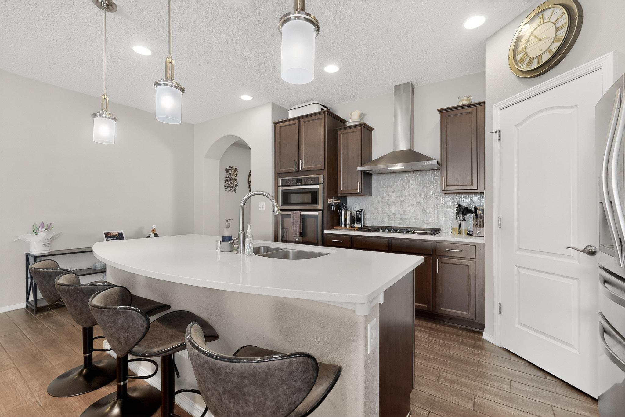 3905 Mountain Trail Loop NE