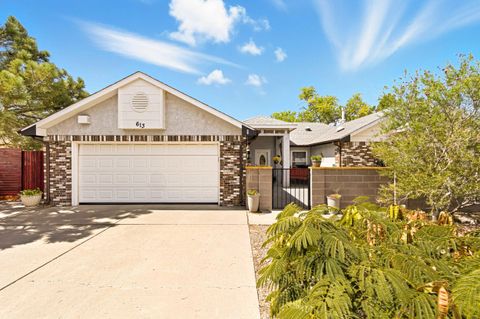 Photo of 613 Lee Trevino Drive, Rio Communities, NM 87002 (MLS # 1091672)