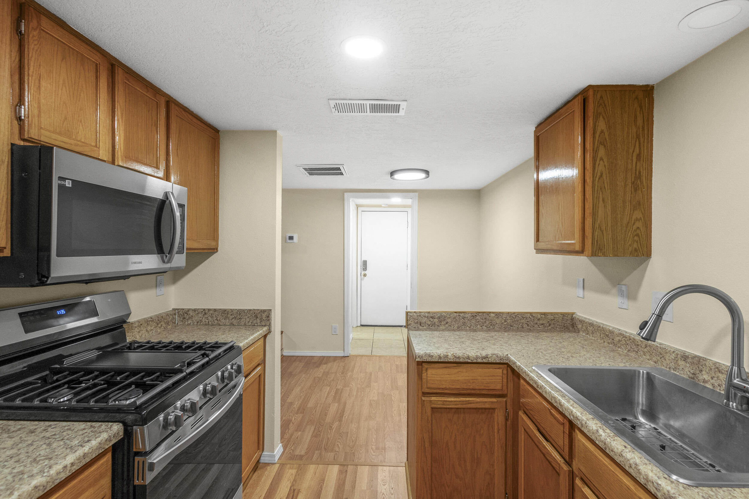 5801 Lowell Street #22B, Albuquerque, New Mexico image 11