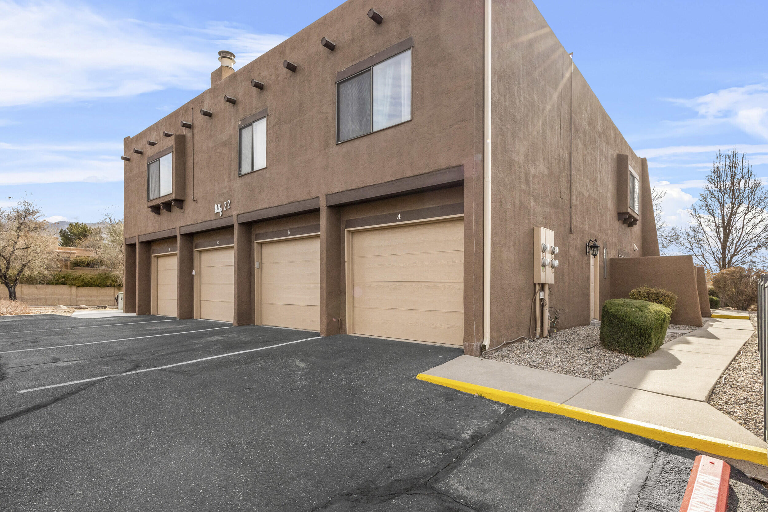 5801 Lowell Street #22B, Albuquerque, New Mexico image 1