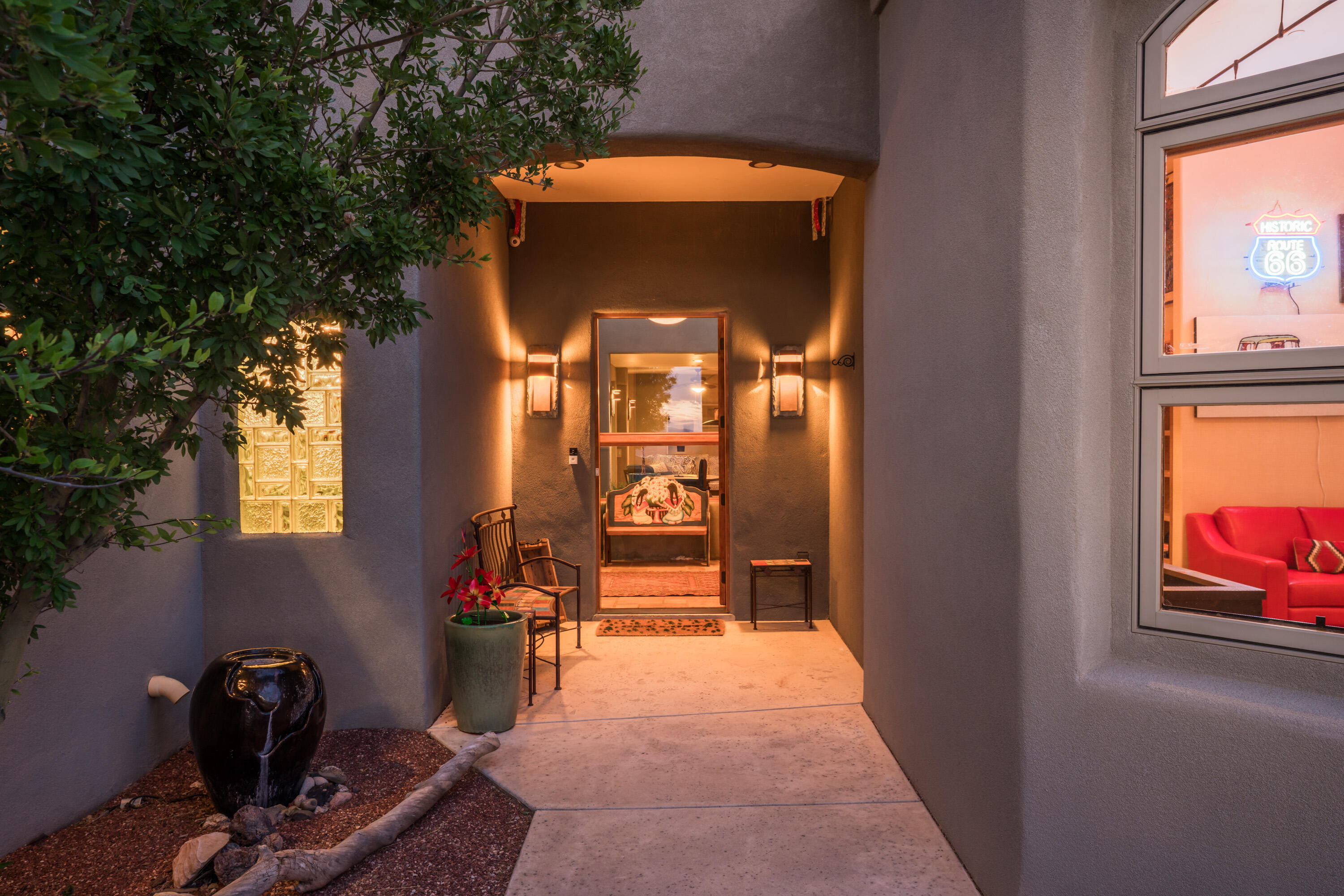 22 Tierra Monte Street NE