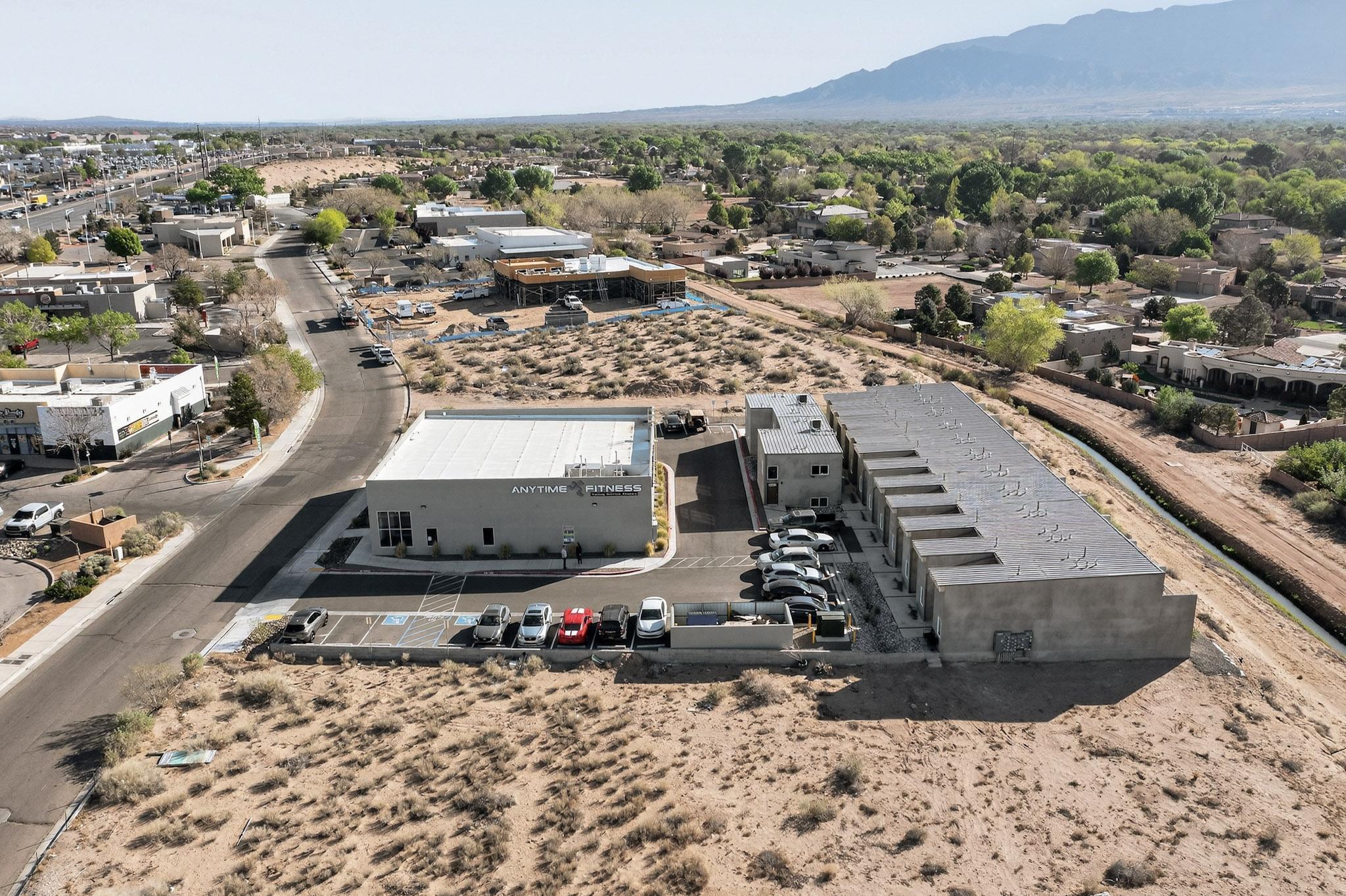 9368 Valley View Drive NW