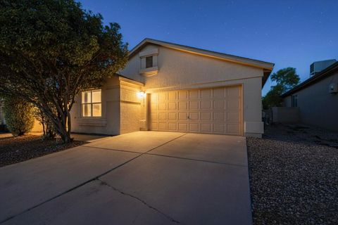 Photo of 10619 RIO DEL SOLE Court NW, Albuquerque, NM 87114 (MLS # 1093358)