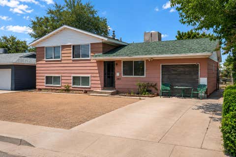 Homes For Sale - 2827 Dorothy Street<br/> Bernalillo County, Albuquerque, NM 87112