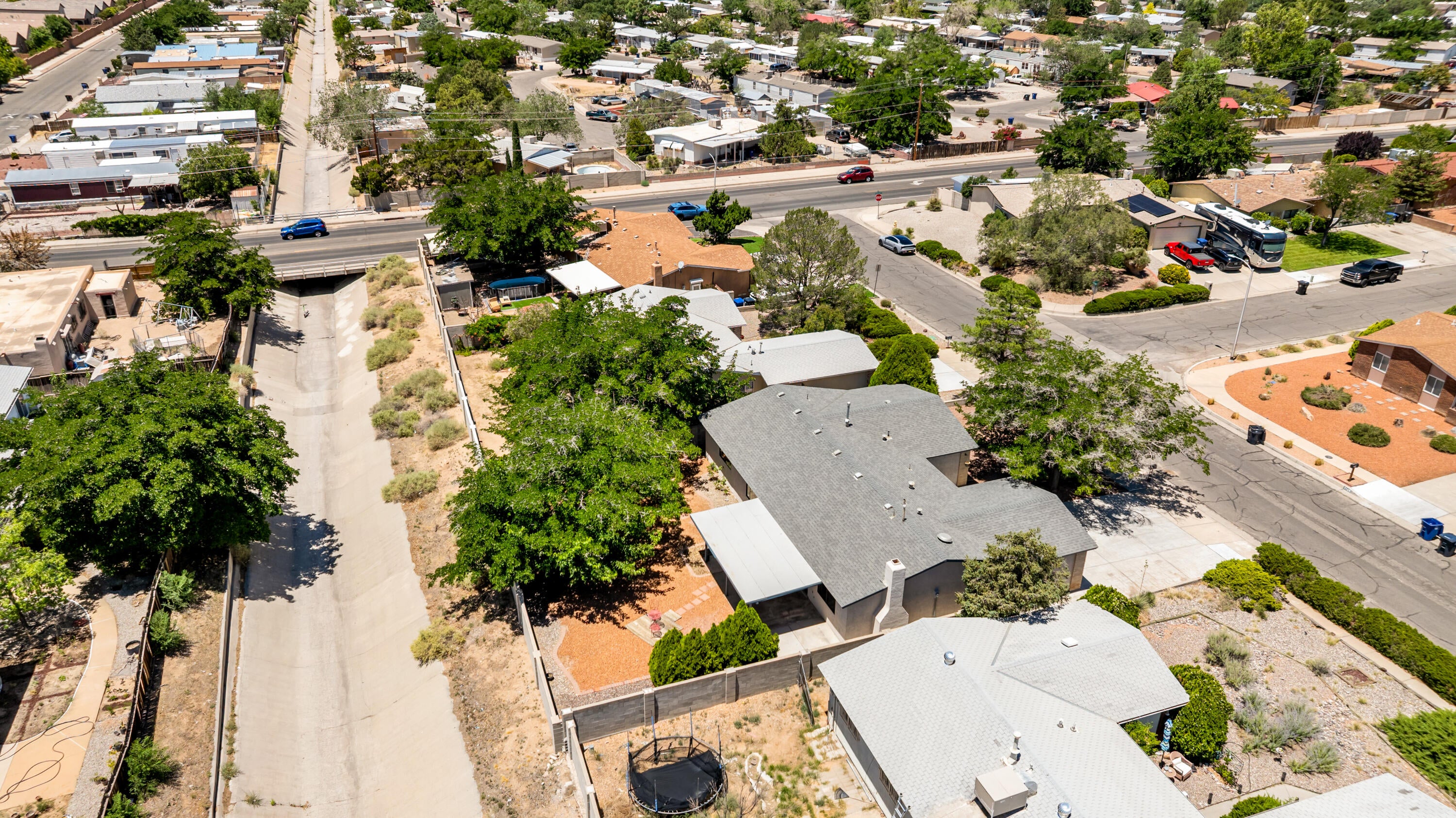7108 Coulson Drive NE