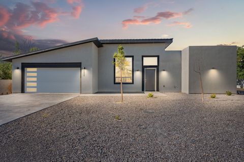 Photo of 2006 SUTTLE Court NE, Rio Rancho, NM 87124 (MLS # 1092031)
