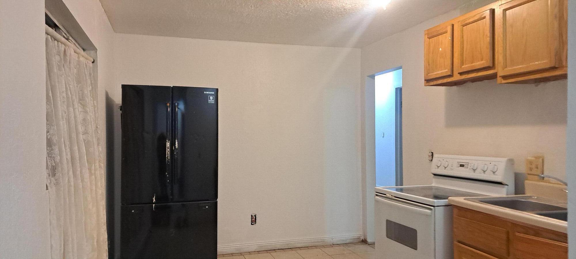 336 Conchas Street NE