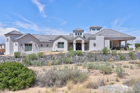 Homes For Sale - 11405 Wilshire Avenue<br/> Bernalillo County, Albuquerque, NM 87122