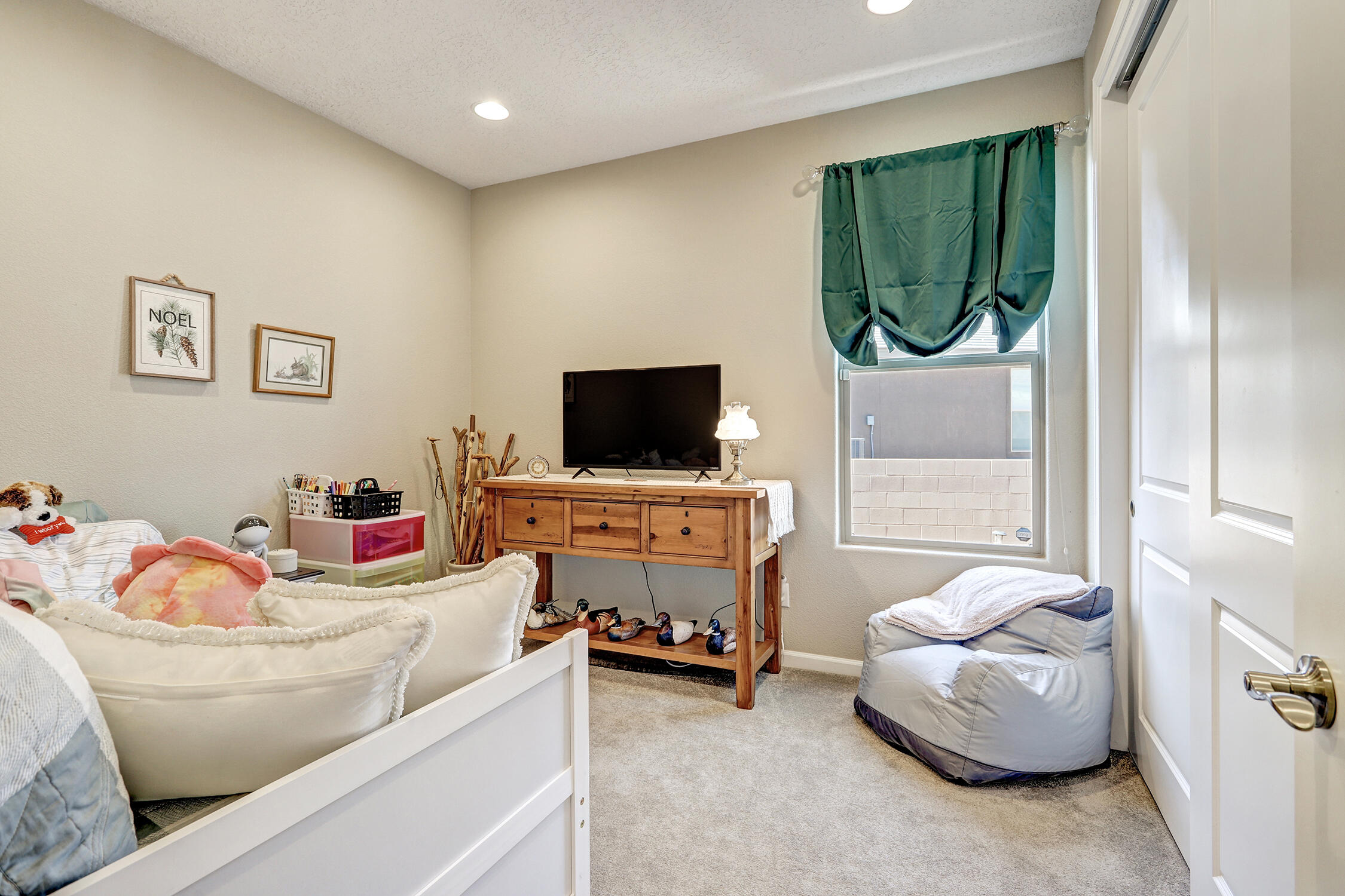 6239 Bryce Canyon Lane, Rio Rancho, New Mexico image 21