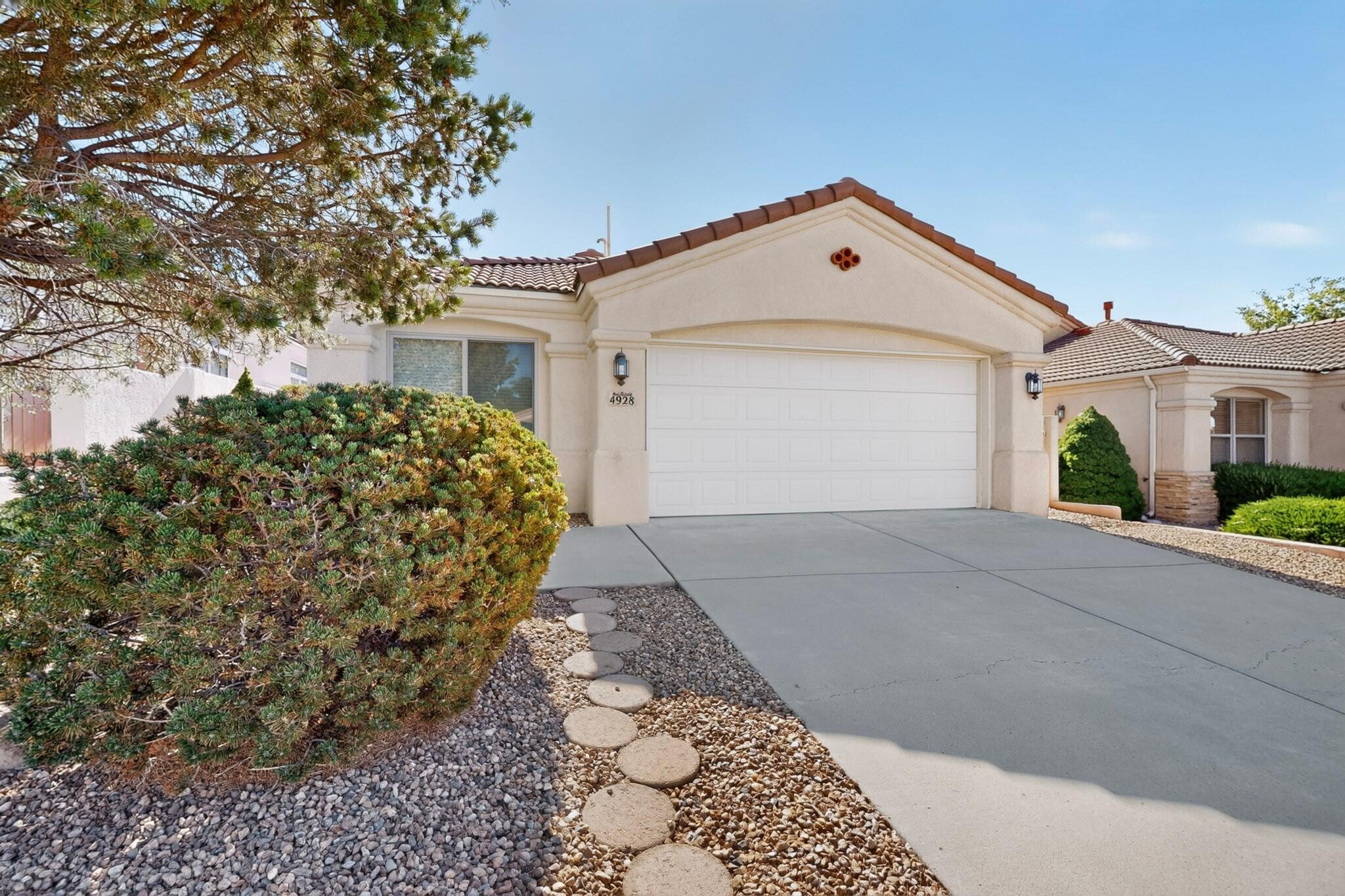 4928 Skyline View Court NE
