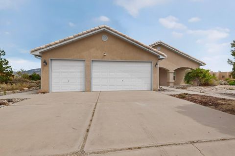 Photo of 600 Rio Hondo Road NE, Rio Rancho, NM 87144 (MLS # 1102914)