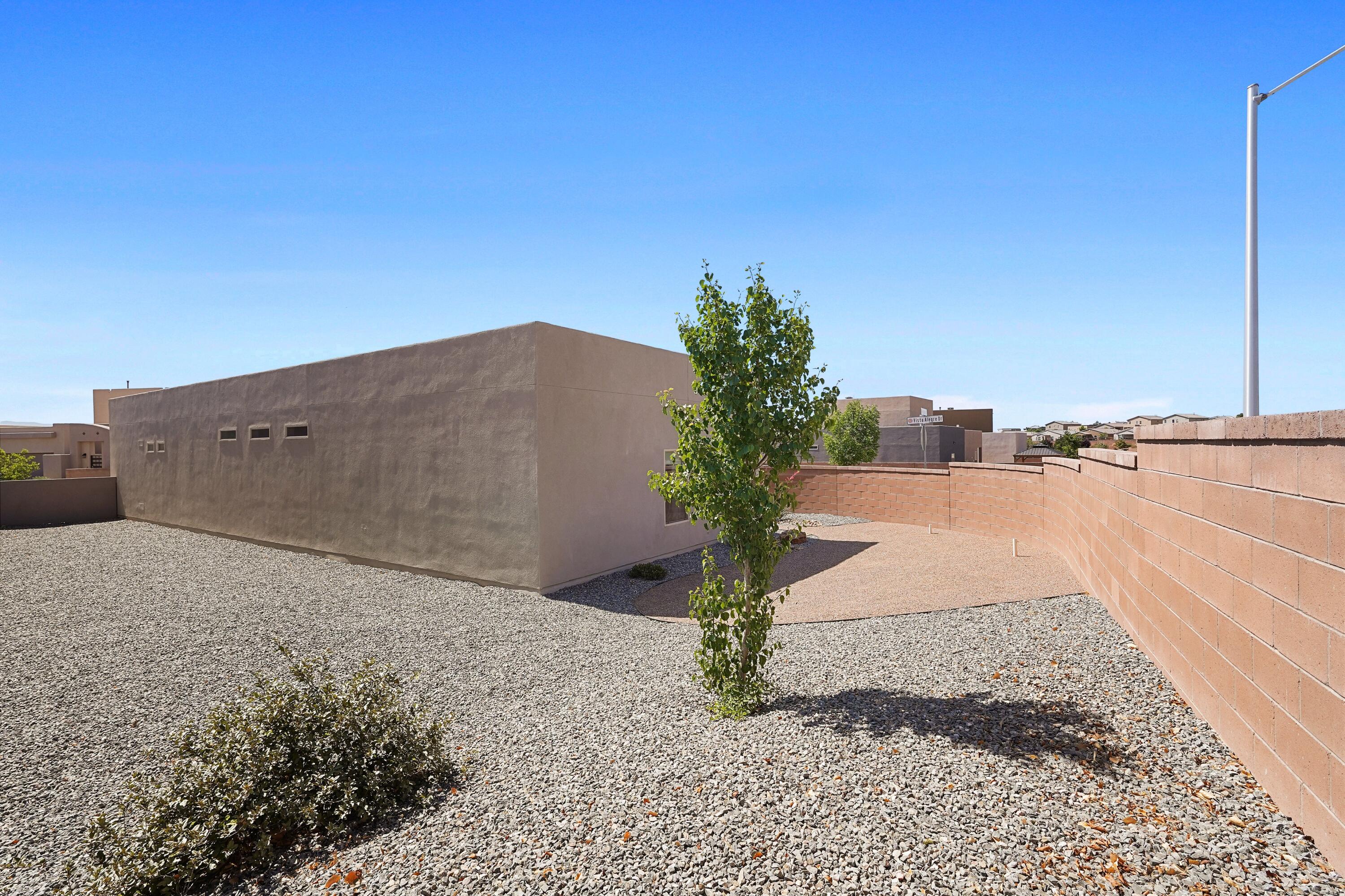 1672 Tierra Verde Loop, Los Lunas, New Mexico image 26