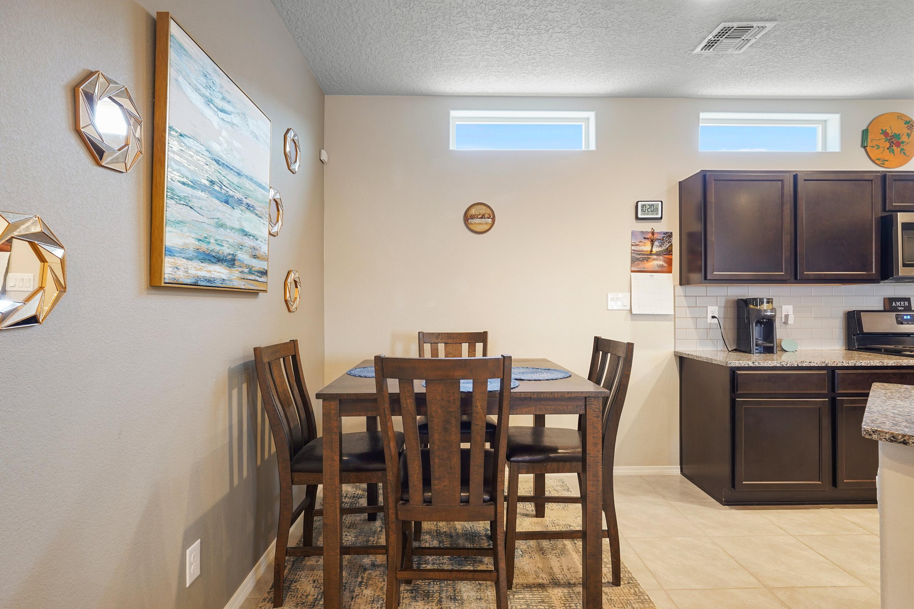 1672 Tierra Verde Loop, Los Lunas, New Mexico image 9