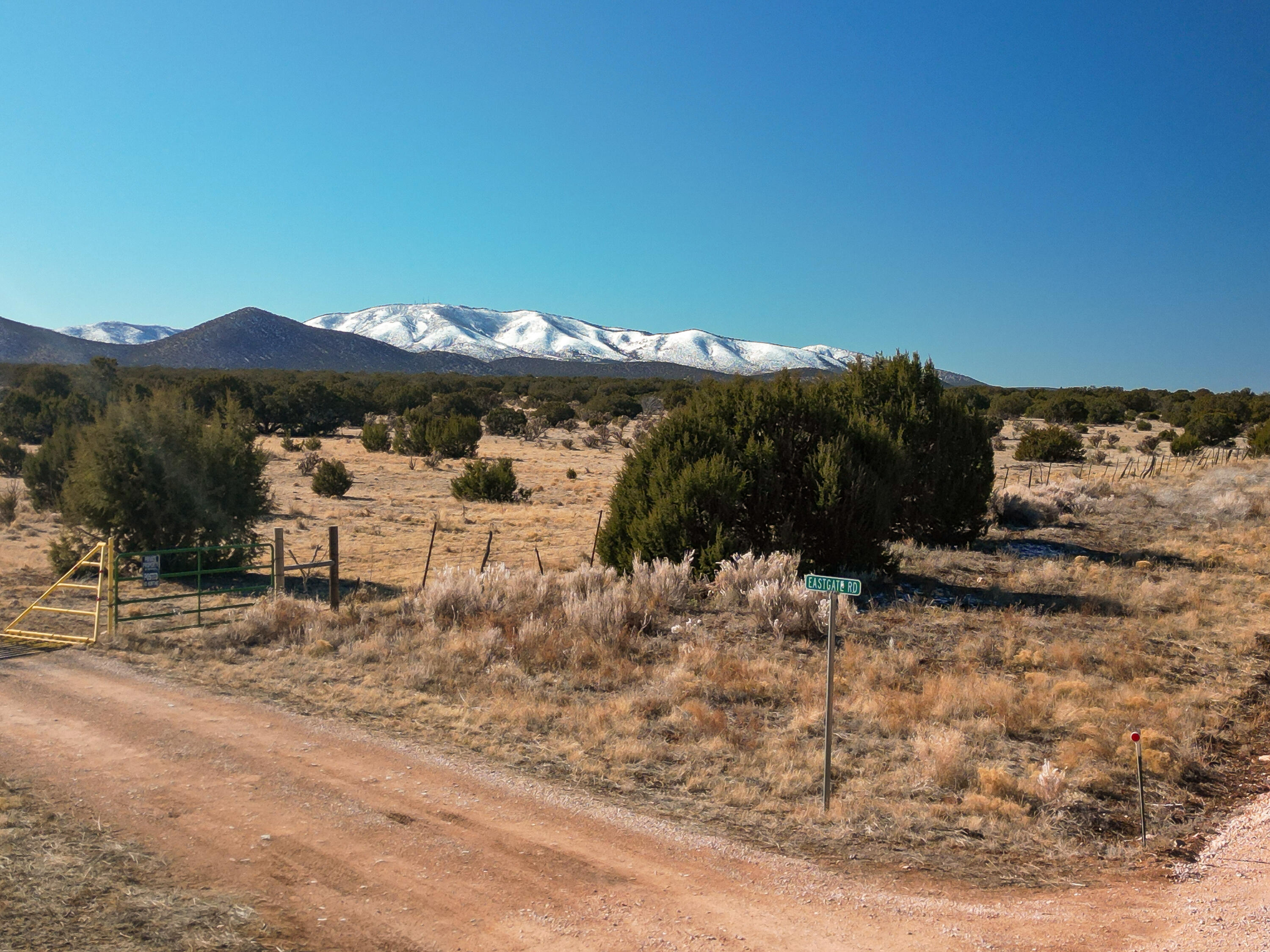 22 Anza Road, Corona, New Mexico image 1