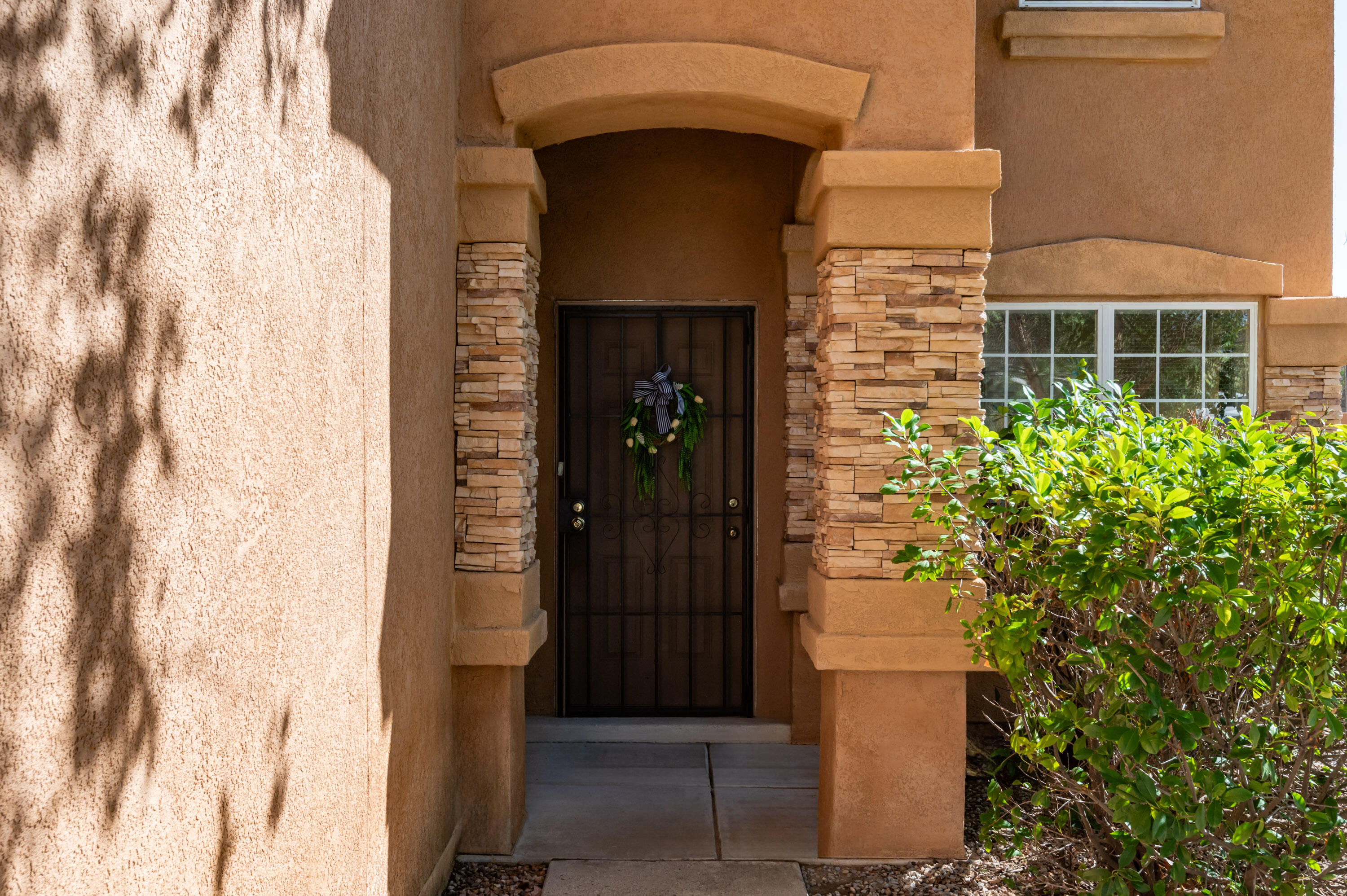 7476 Sanderling Road NW