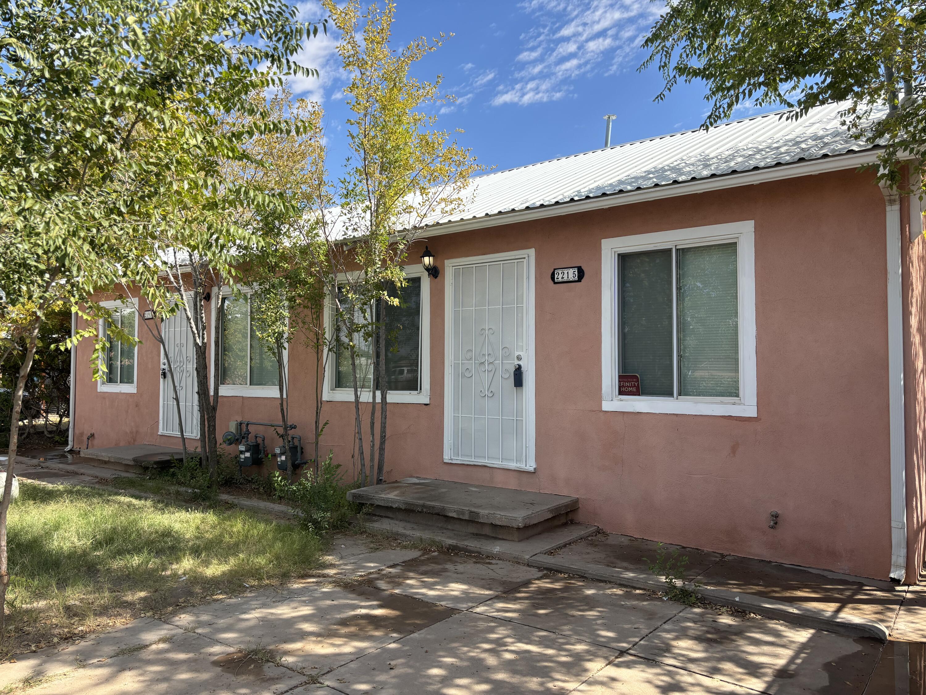 219 & 221 S 5th Street, Belen, New Mexico image 1