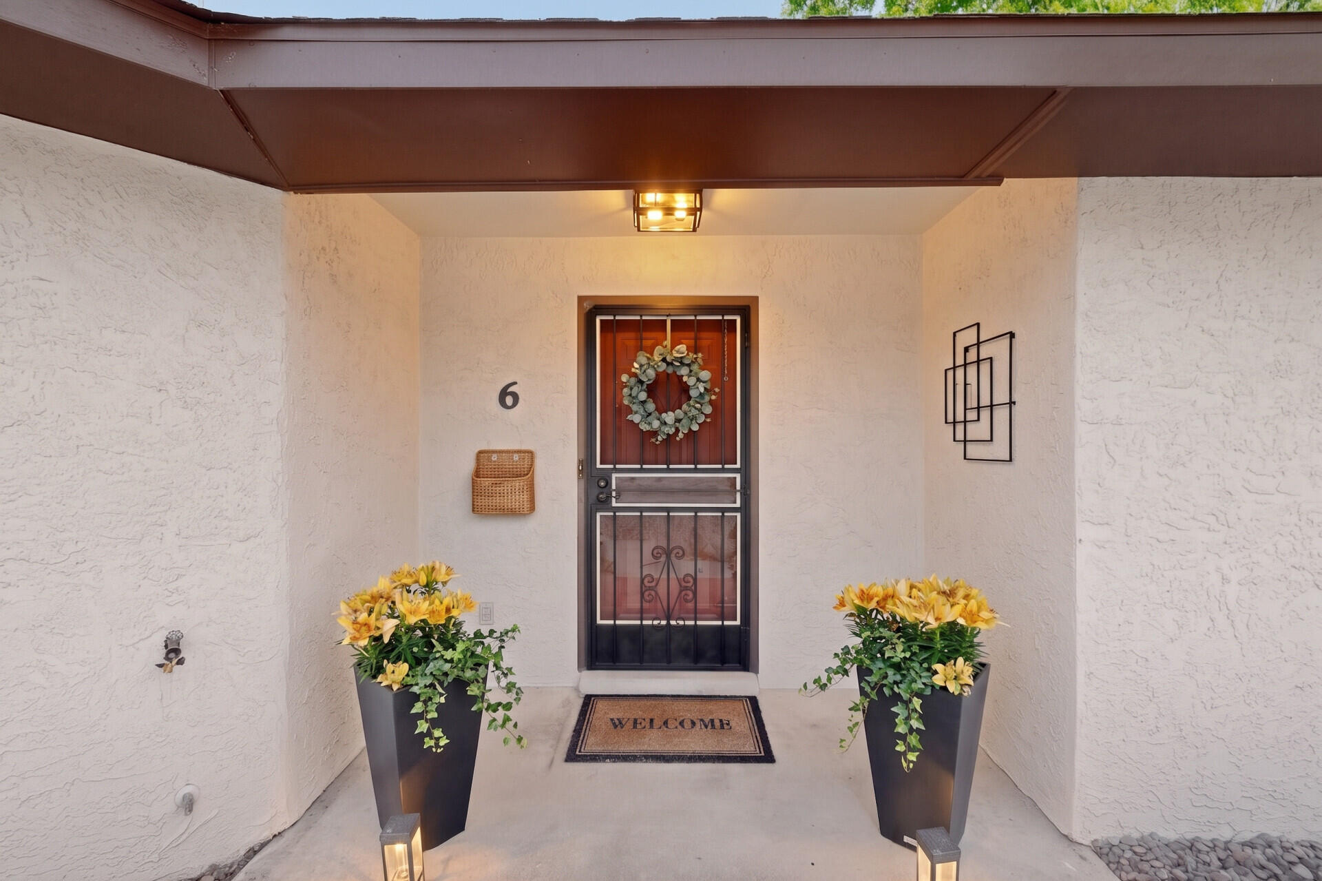 6 Shady Lane