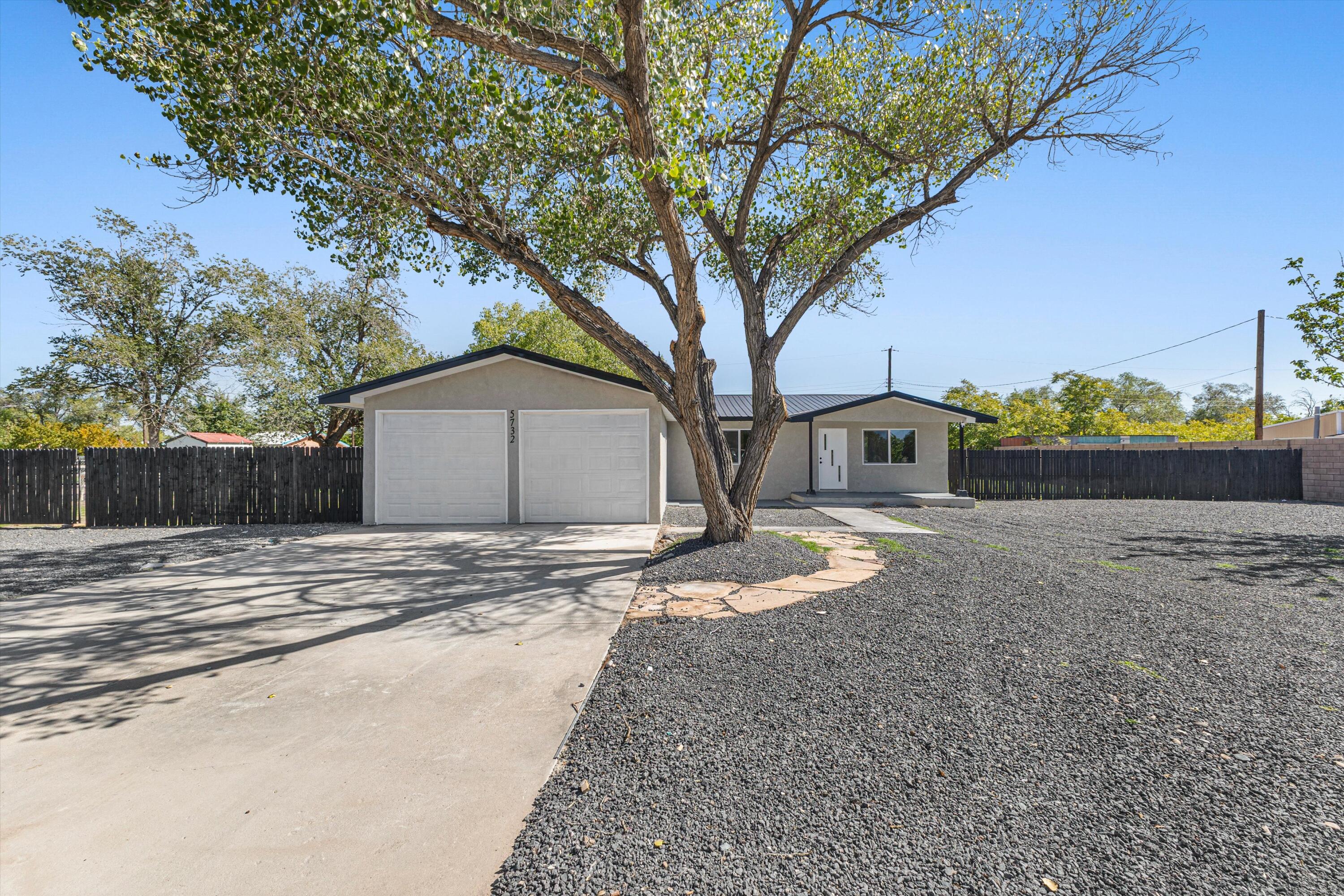 5732 Wood Road SW