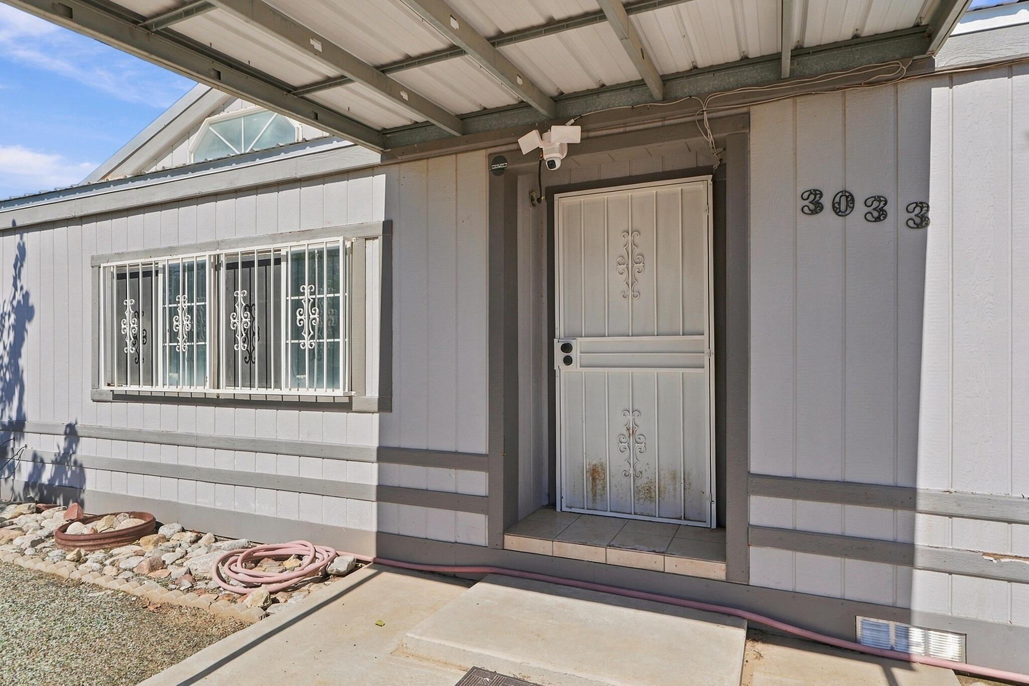 3033 Dona Juanita Drive SW