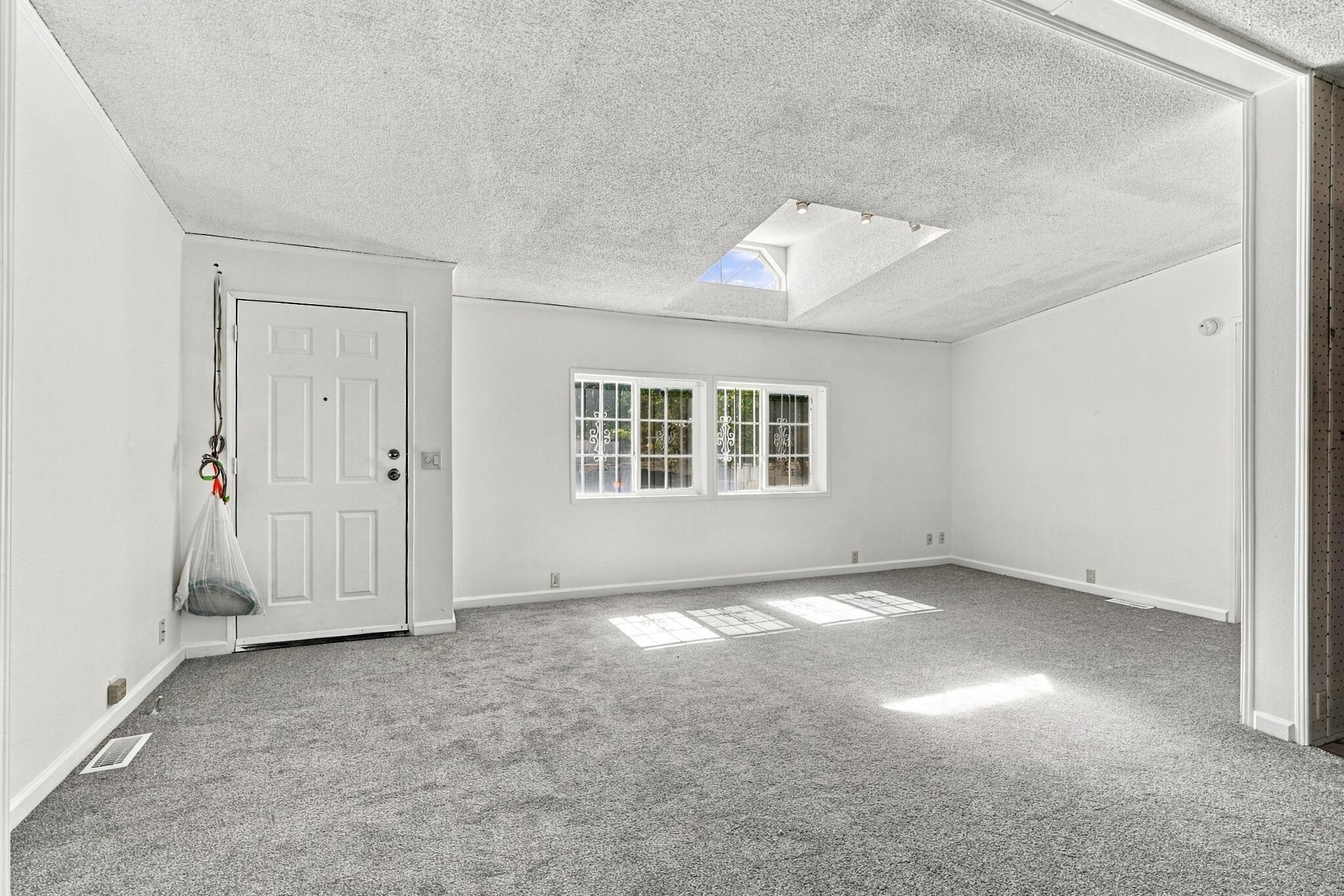 3033 Dona Juanita Drive SW