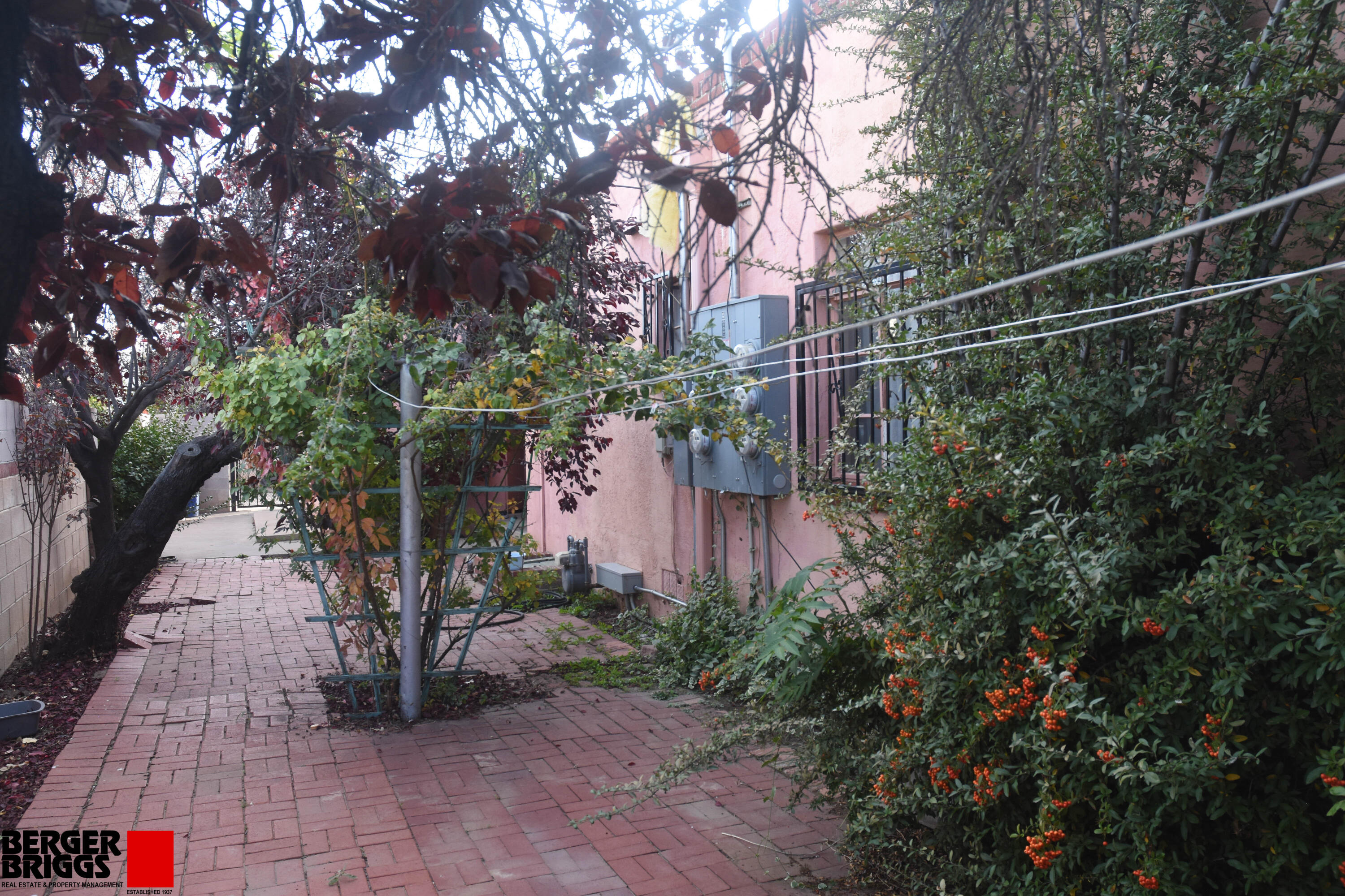 1030-1040 Truman Street SE