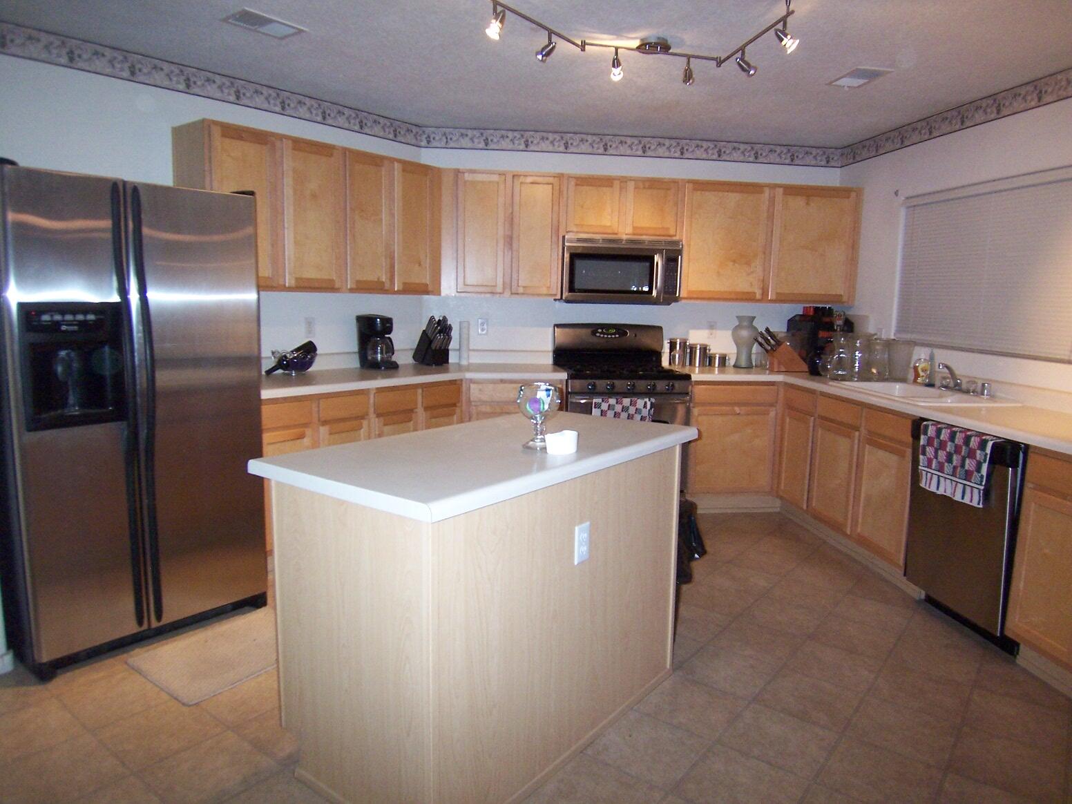 7708 BRIAR RIDGE Avenue NW