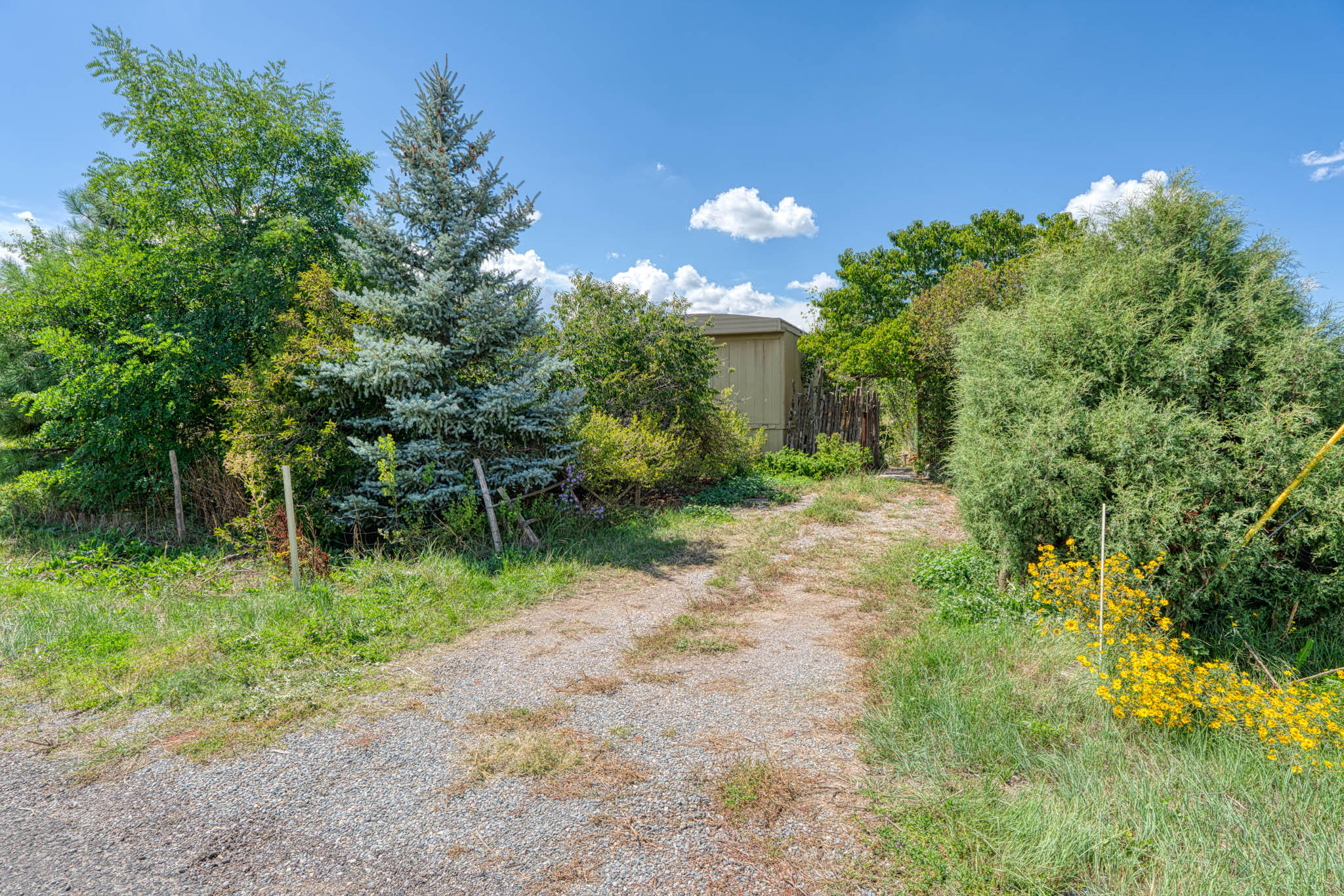 10 MOON RANCH Road